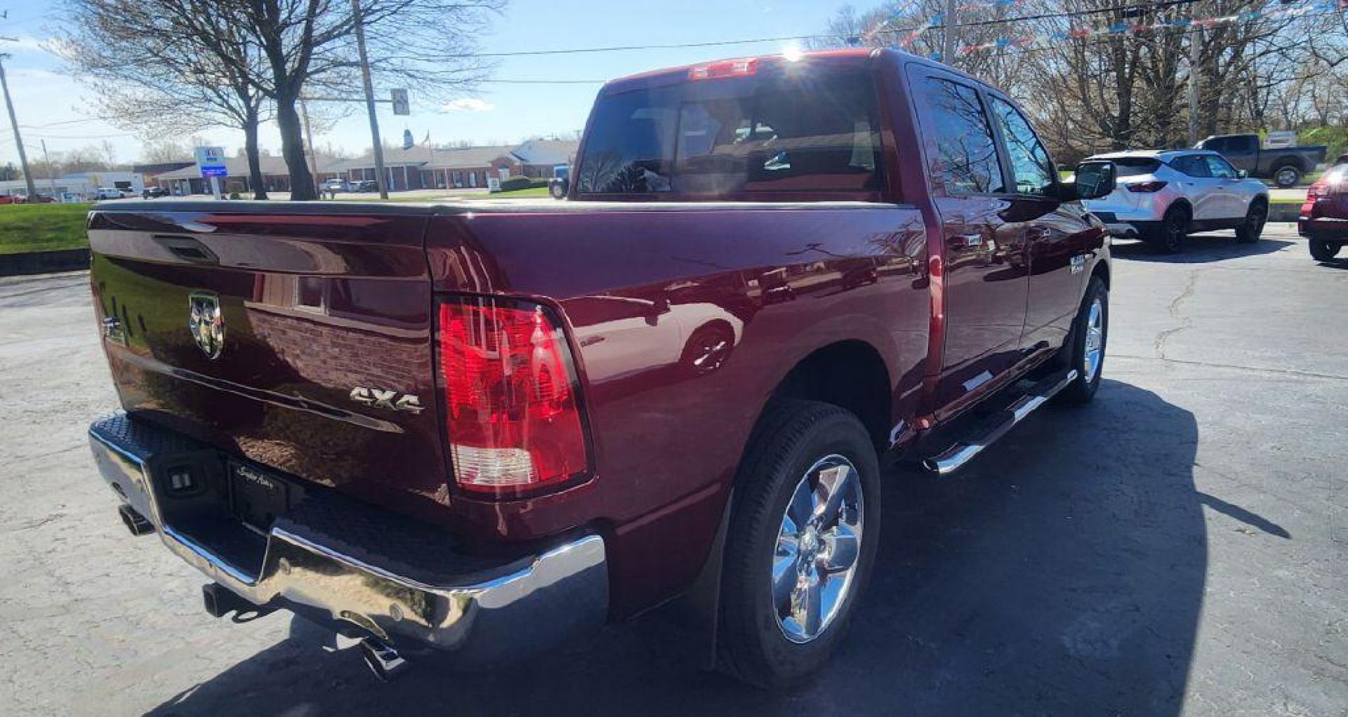 2016 BURGUN RAM 1500 SLT - 4WD (3C6RR7LT7GG) with an 5.7L engine, Automatic transmission, located at 101 S. Halleck St., DeMotte, 46310, (219) 987-2922, 41.202343, -87.198189 - Photo#2