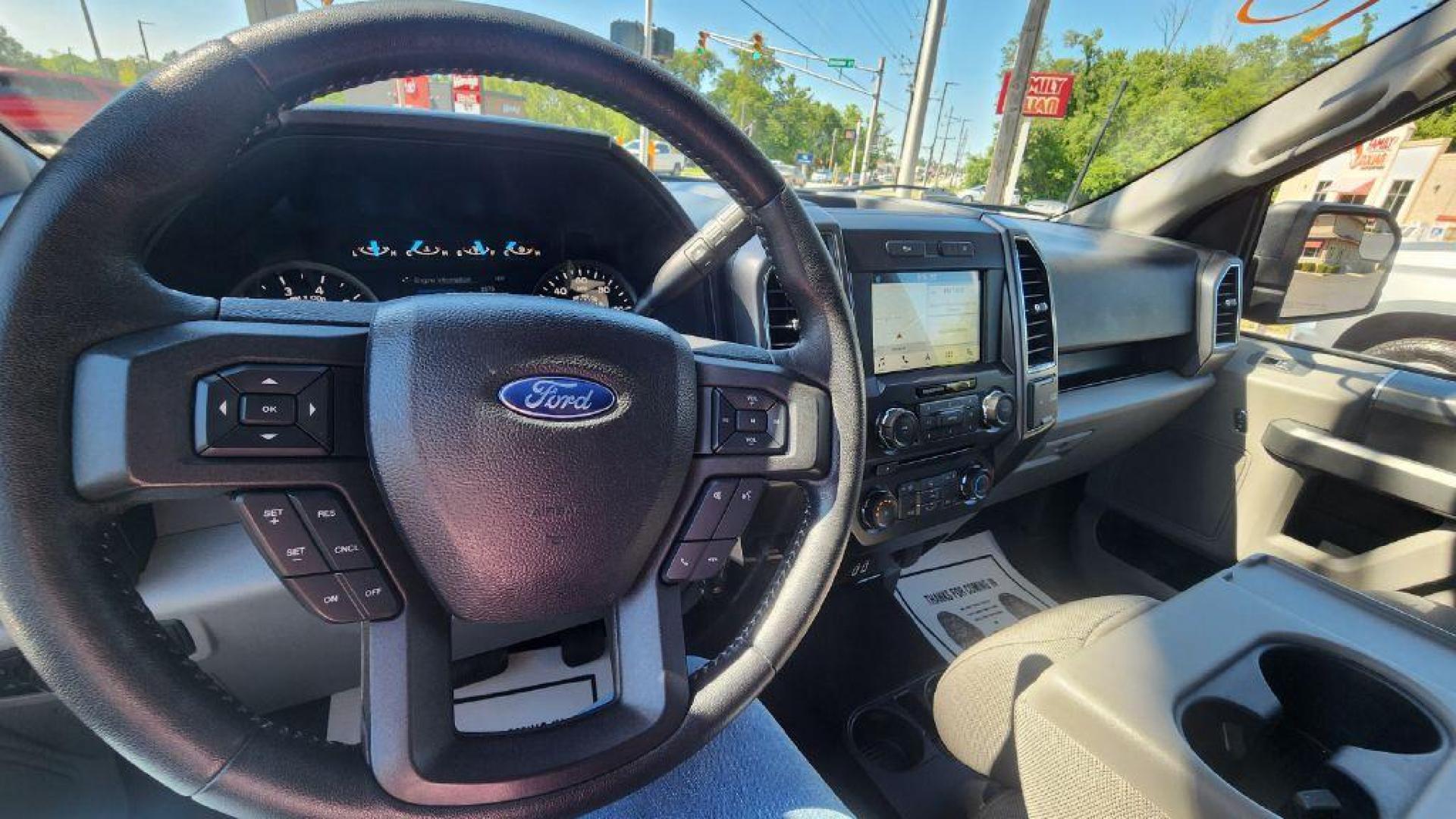 2018 RED FORD F150 SUPERCREW (1FTEW1EP6JK) with an 2.7L engine, Automatic transmission, located at 101 S. Halleck St., DeMotte, 46310, (219) 987-2922, 41.202343, -87.198189 - Photo#8