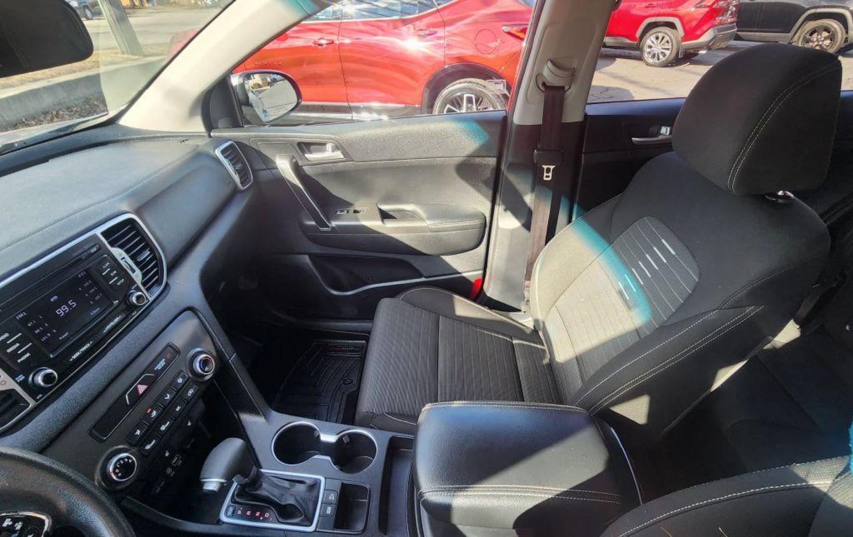 2017 GRAY KIA SPORTAGE LX - FWD (KNDPM3AC2H7) with an 2.4L engine, Automatic transmission, located at 101 S. Halleck St., DeMotte, 46310, (219) 987-2922, 41.202343, -87.198189 - Photo#13
