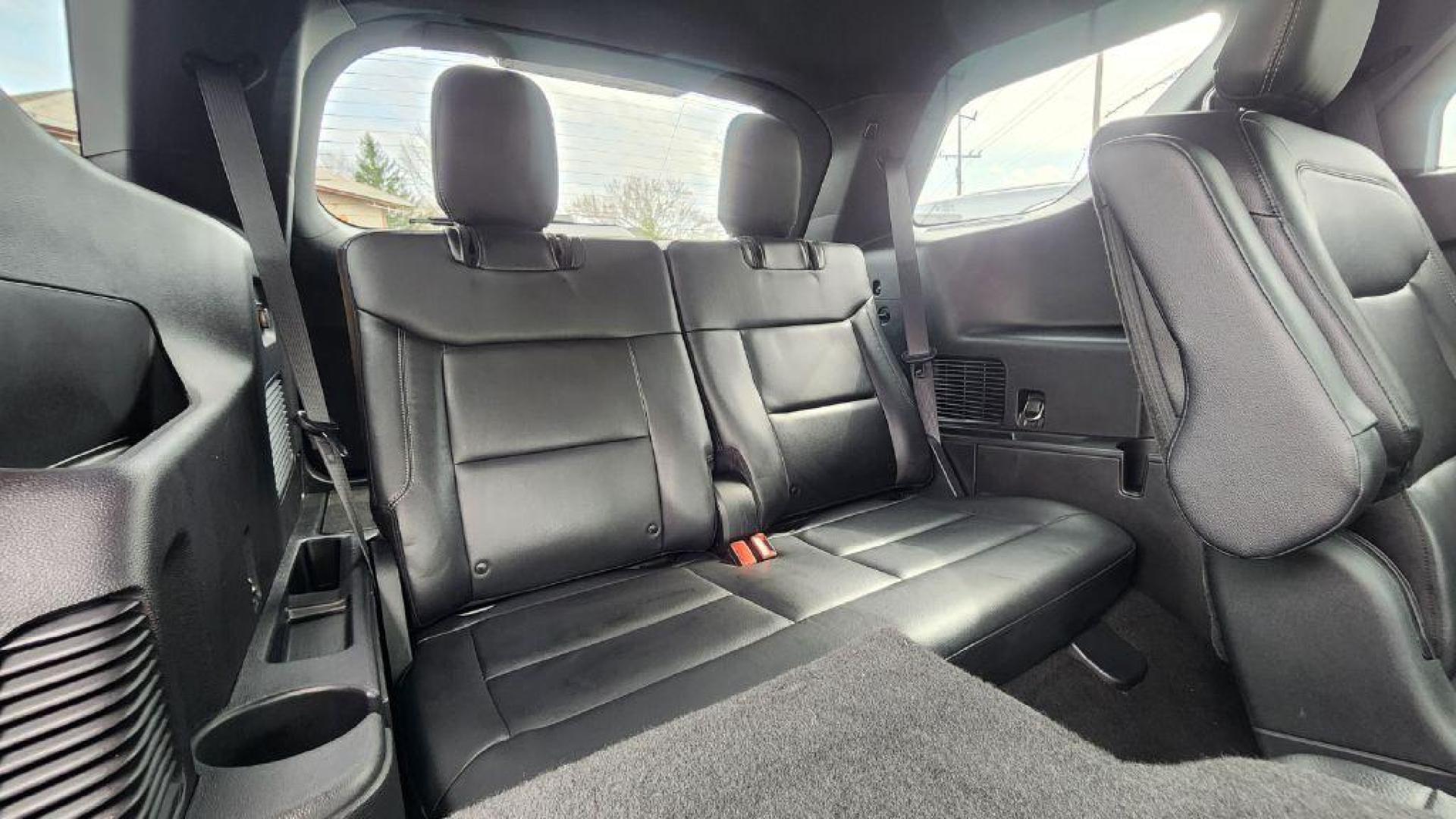 2020 GREEN FORD EXPLORER XLT (1FMSK8DH3LG) with an 2.3L engine, Automatic transmission, located at 101 S. Halleck St., DeMotte, 46310, (219) 987-2922, 41.202343, -87.198189 - Photo#7