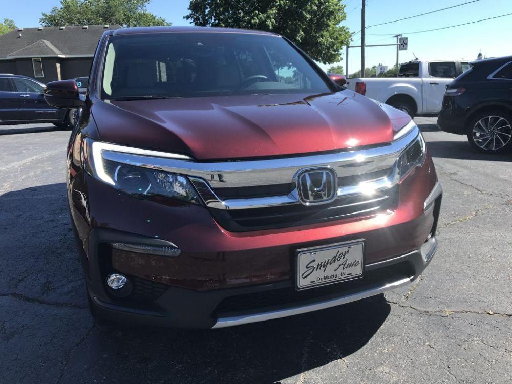 2021 BURGUN HONDA PILOT EXL (5FNYF6H59MB) with an 3.5L engine, Automatic transmission, located at 101 S. Halleck St., DeMotte, 46310, (219) 987-2922, 41.202343, -87.198189 - Photo #2