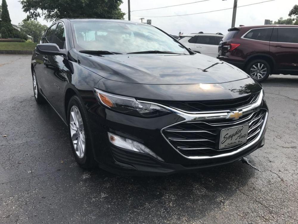 2020 BLACK CHEVROLET MALIBU LT (1G1ZD5ST4LF) with an 1.5L engine, Continuously Variable transmission, located at 101 S. Halleck St., DeMotte, 46310, (219) 987-2922, 41.202343, -87.198189 - Photo #2