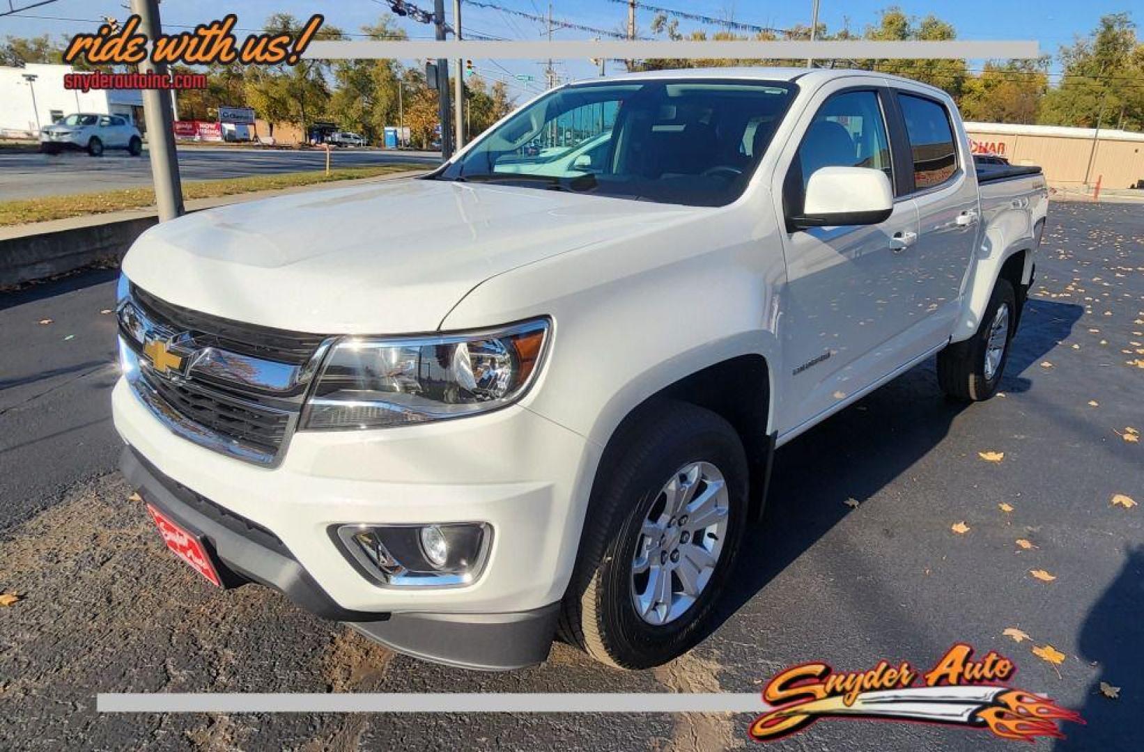 2020 WHITE CHEVROLET COLORADO LT (1GCGTCEN9L1) with an 3.6L engine, Automatic transmission, located at 101 S. Halleck St., DeMotte, 46310, (219) 987-2922, 41.202343, -87.198189 - Photo#0