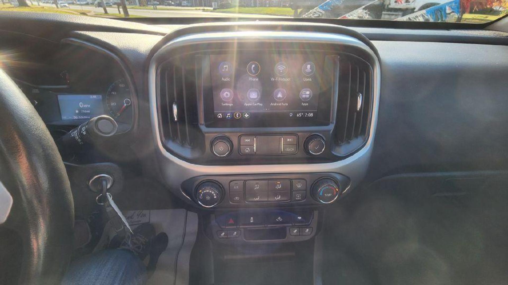 2020 WHITE CHEVROLET COLORADO LT (1GCGTCEN9L1) with an 3.6L engine, Automatic transmission, located at 101 S. Halleck St., DeMotte, 46310, (219) 987-2922, 41.202343, -87.198189 - Photo#14