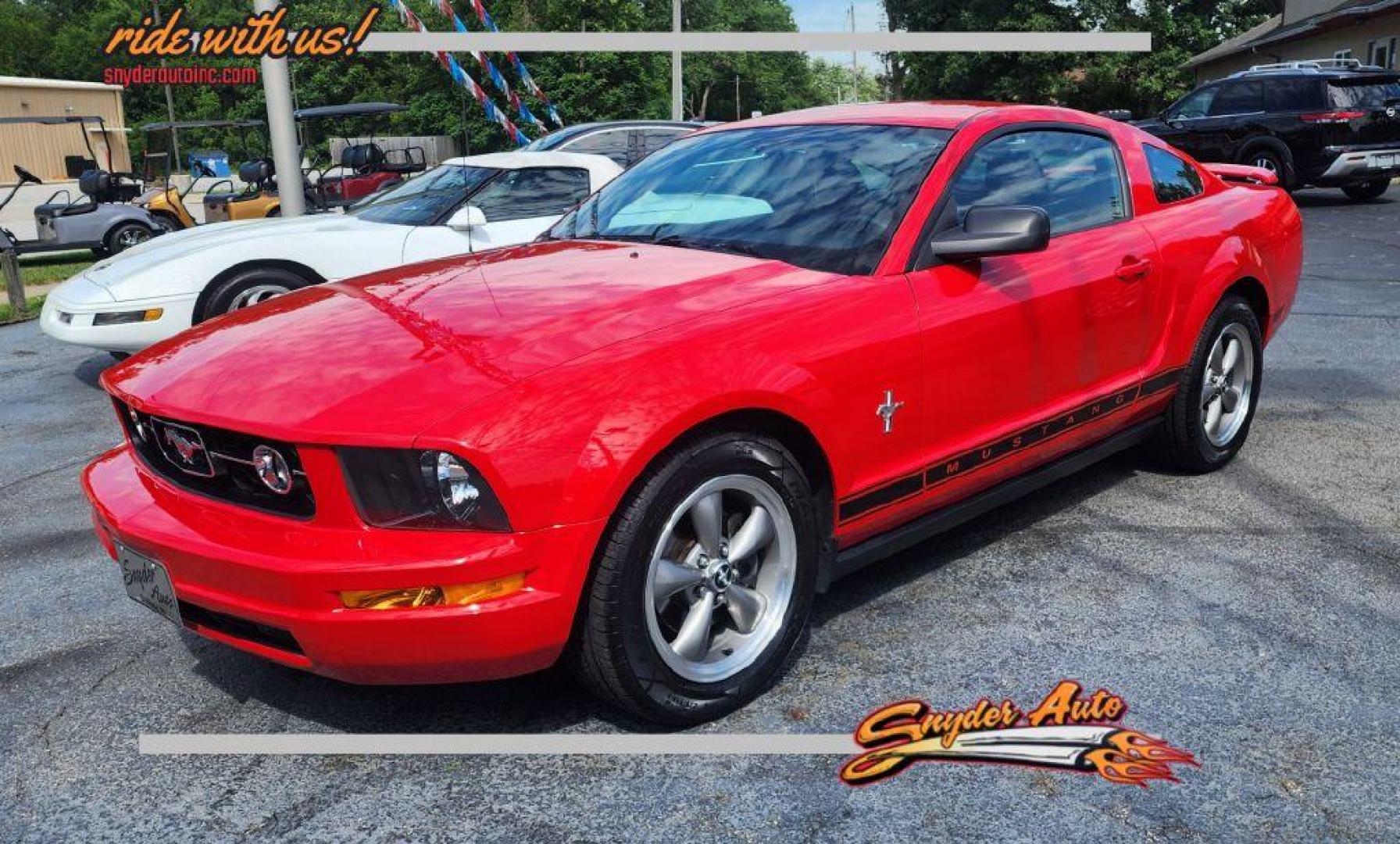 2006 RED FORD MUSTANG CP (1ZVFT80N565) with an 4.0L engine, Automatic transmission, located at 101 S. Halleck St., DeMotte, 46310, (219) 987-2922, 41.202343, -87.198189 - Photo#0