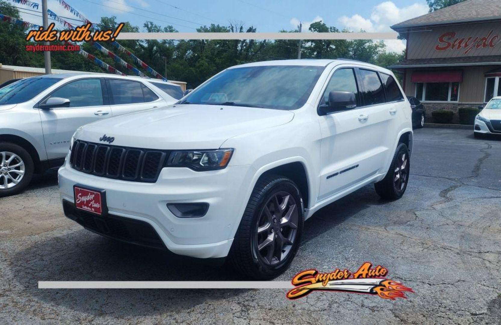 2021 WHITE JEEP GRAND CHEROKEE LIMITED - 4WD (1C4RJFBG7MC) with an 3.6L engine, Automatic transmission, located at 101 S. Halleck St., DeMotte, 46310, (219) 987-2922, 41.202343, -87.198189 - Photo#0