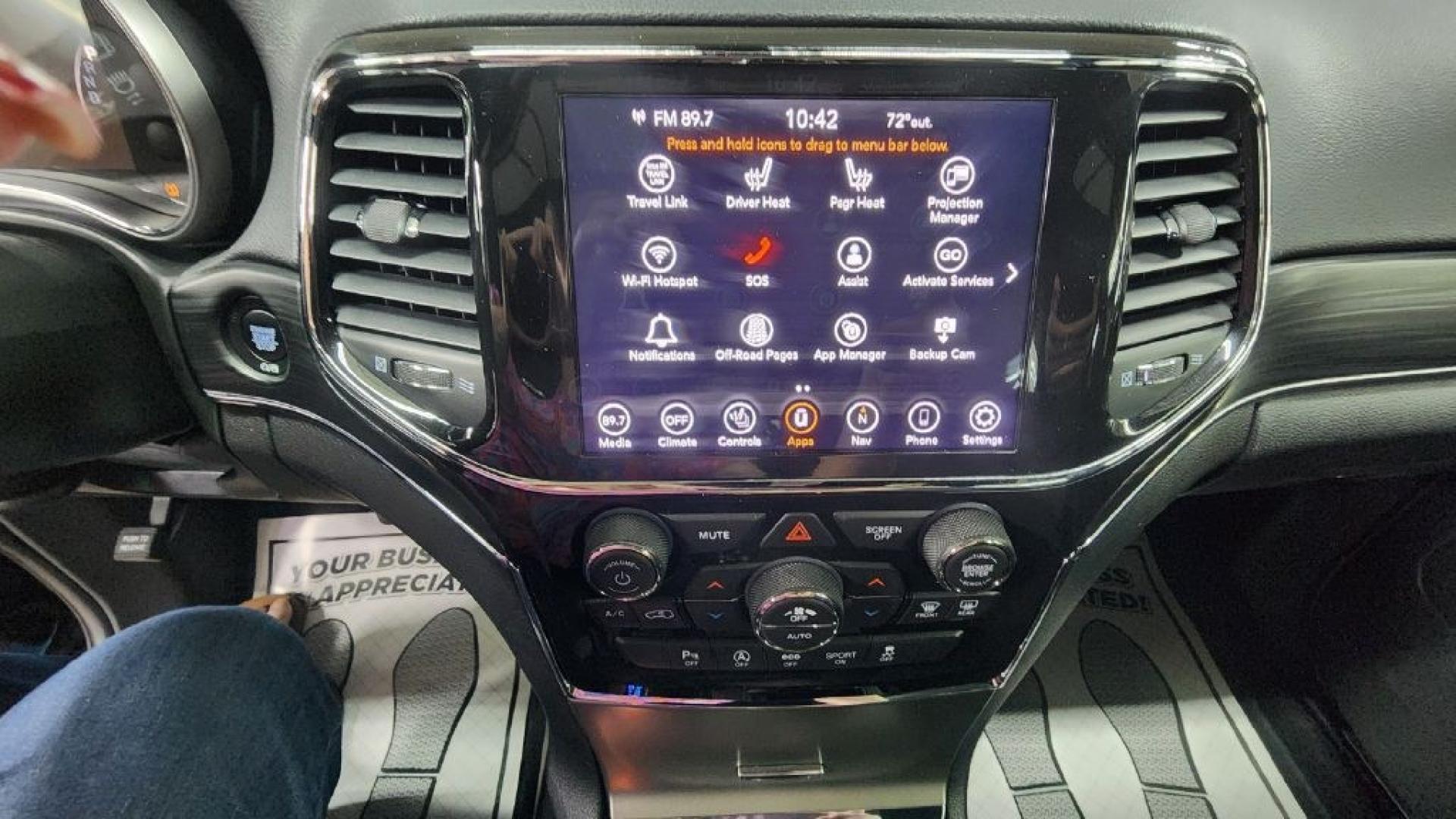 2021 BLACK JEEP GRAND CHEROKEE LIMITED (1C4RJFBG5MC) with an 3.6L engine, Automatic transmission, located at 101 S. Halleck St., DeMotte, 46310, (219) 987-2922, 41.202343, -87.198189- Photo#9