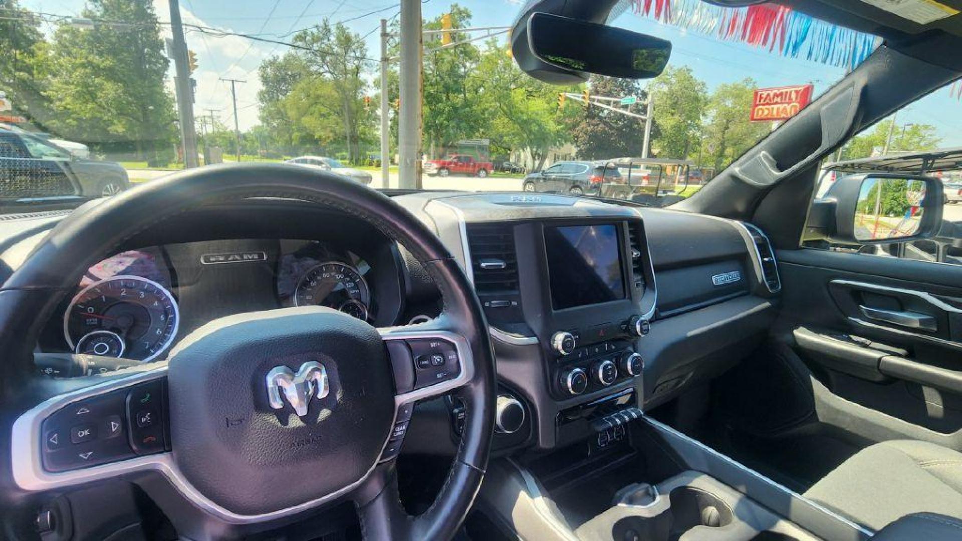 2021 BLUE RAM 1500 BIG HORN/LONE STAR-4WD (1C6SRFBT6MN) with an 5.7L engine, Automatic transmission, located at 101 S. Halleck St., DeMotte, 46310, (219) 987-2922, 41.202343, -87.198189 - Photo#9