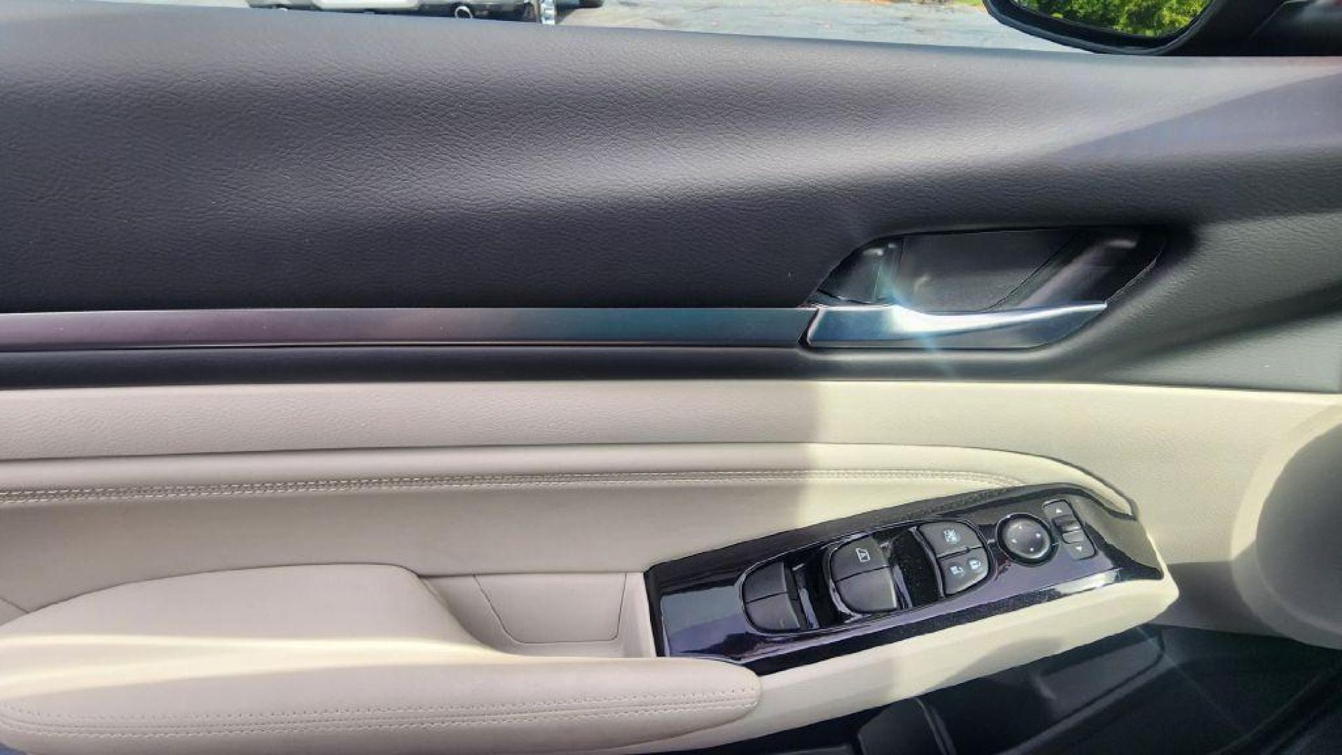 2023 BURGUN NISSAN ALTIMA SV -FWD (1N4BL4DV6PN) with an 2.5L engine, Automatic transmission, located at 101 S. Halleck St., DeMotte, 46310, (219) 987-2922, 41.202343, -87.198189 - Photo#11
