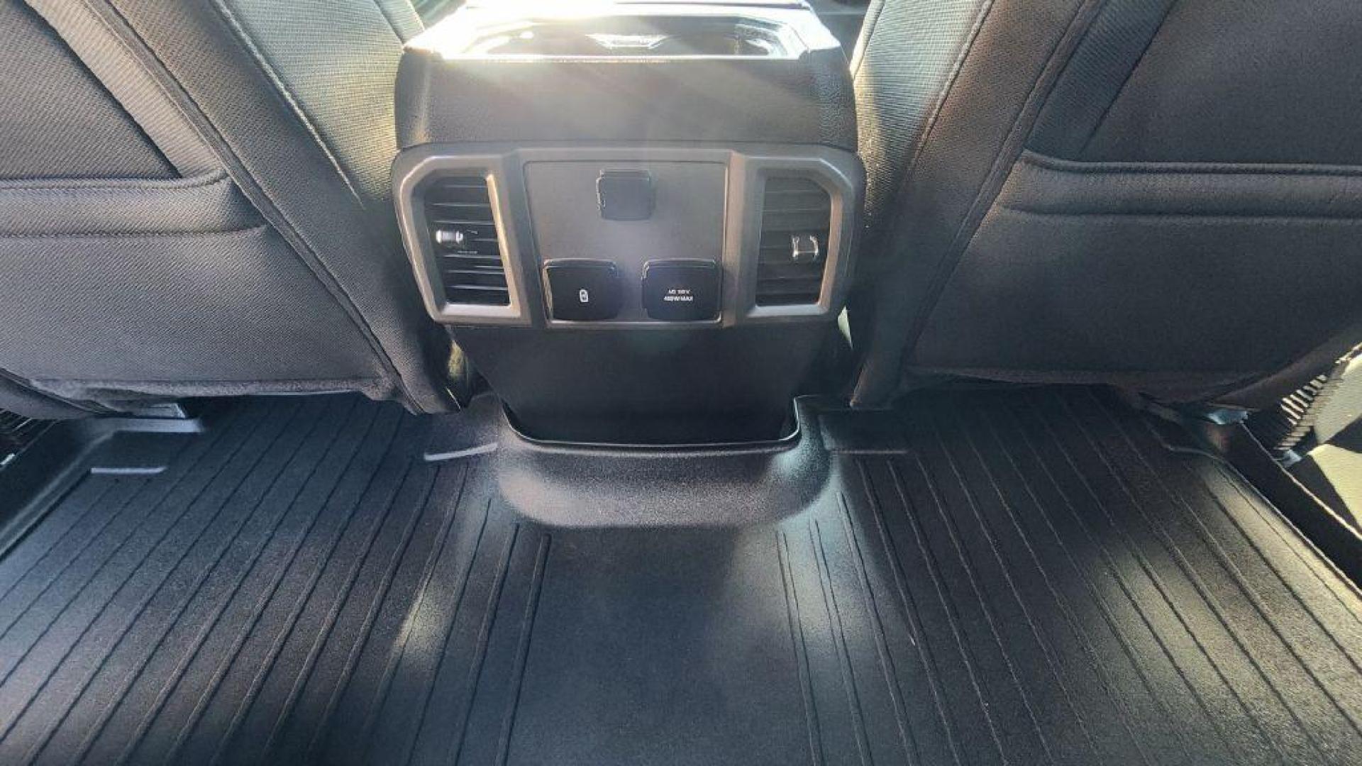 2020 GRAY FORD F150 SUPERCREW - 4WD (1FTEW1E42LF) with an 3.5L engine, Automatic transmission, located at 101 S. Halleck St., DeMotte, 46310, (219) 987-2922, 41.202343, -87.198189 - Photo#20