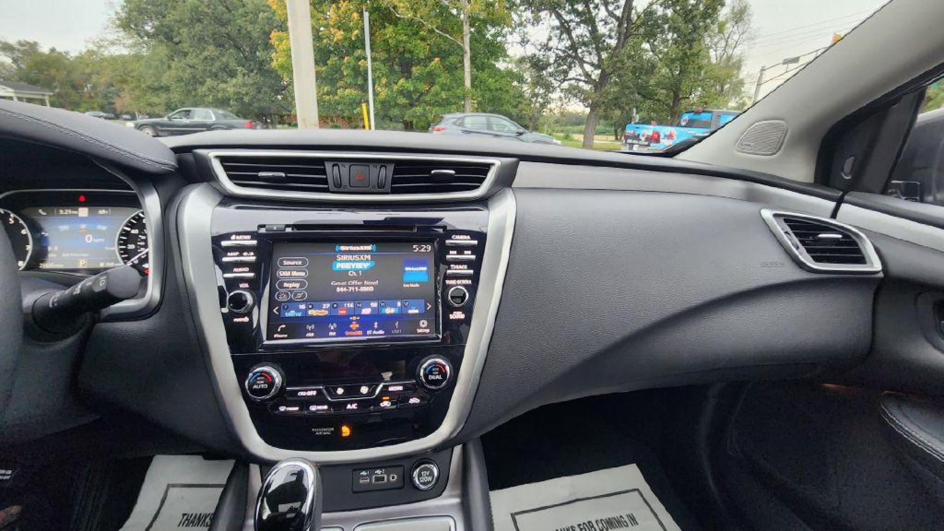 2023 GRAY NISSAN MURANO SL - AWD (5N1AZ2CS9PC) with an 3.5L engine, Automatic transmission, located at 101 S. Halleck St., DeMotte, 46310, (219) 987-2922, 41.202343, -87.198189 - Photo#12