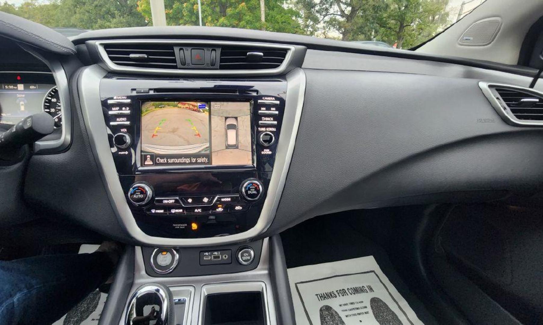 2023 GRAY NISSAN MURANO SL - AWD (5N1AZ2CS9PC) with an 3.5L engine, Automatic transmission, located at 101 S. Halleck St., DeMotte, 46310, (219) 987-2922, 41.202343, -87.198189 - Photo#13
