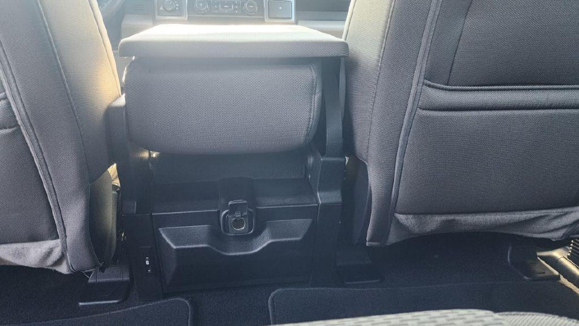 2020 LT GRA FORD F150 SUPERCREW - 4WD (1FTEW1E40LF) with an 3.5L engine, Automatic transmission, located at 101 S. Halleck St., DeMotte, 46310, (219) 987-2922, 41.202343, -87.198189 - Photo#17