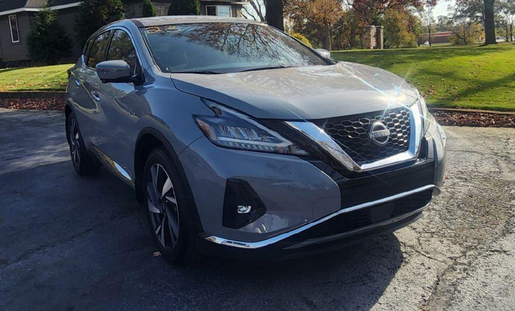2023 GRAY NISSAN MURANO SL - AWD (5N1AZ2CS2PC) with an 3.5L engine, Automatic transmission, located at 101 S. Halleck St., DeMotte, 46310, (219) 987-2922, 41.202343, -87.198189 - Photo#1