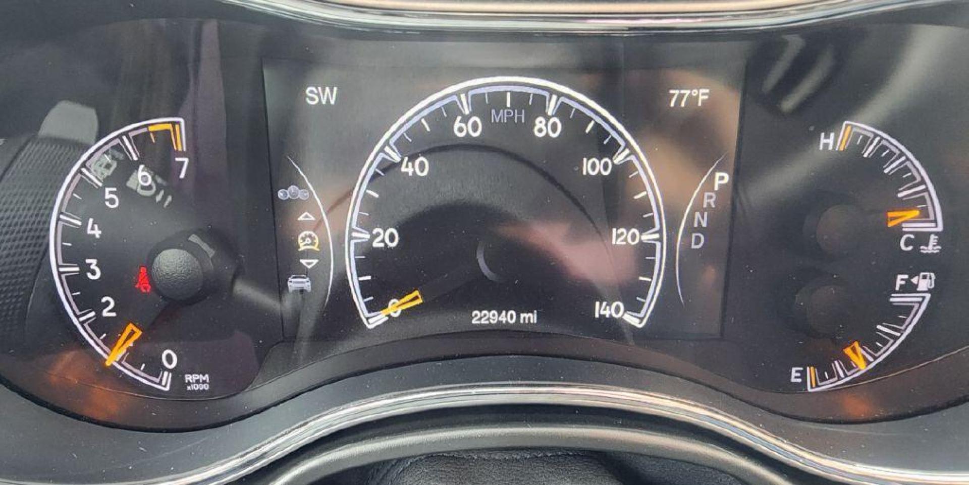 2021 WHITE JEEP GRAND CHEROKEE LIMITED - 4WD (1C4RJFBG9MC) with an 3.6L engine, Automatic transmission, located at 101 S. Halleck St., DeMotte, 46310, (219) 987-2922, 41.202343, -87.198189 - Photo#9