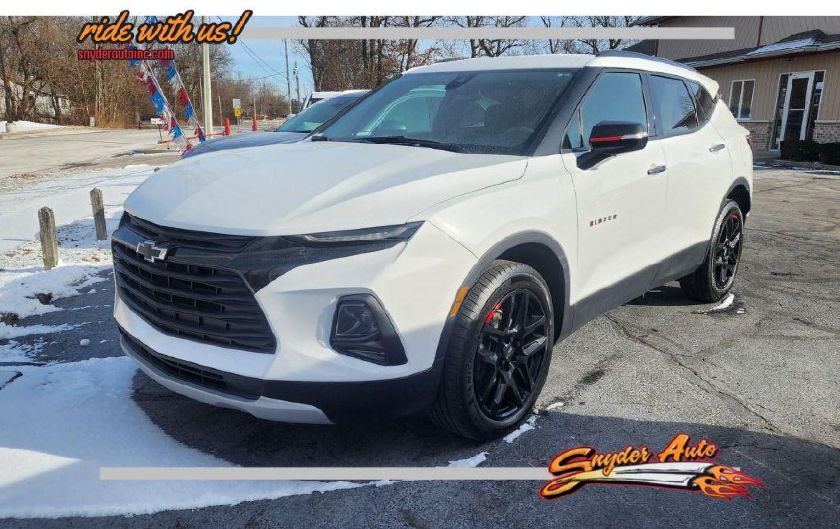 2022 WHITE CHEVROLET BLAZER 2LT - AWD (3GNKBHR45NS) with an 2.0L engine, Automatic transmission, located at 101 S. Halleck St., DeMotte, 46310, (219) 987-2922, 41.202343, -87.198189 - Photo#0