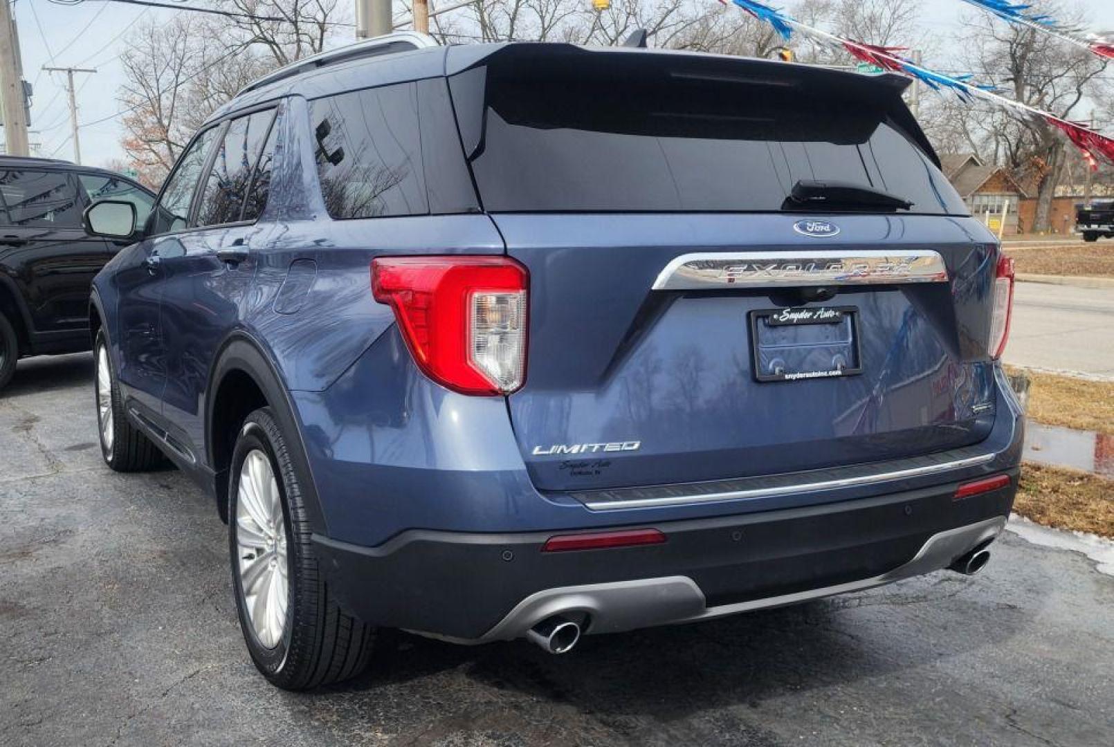 2021 BLUE FORD EXPLORER LIMITED -4WD (1FM5K8FW7MN) with an 3.3L engine, Automatic transmission, located at 101 S. Halleck St., DeMotte, 46310, (219) 987-2922, 41.202343, -87.198189 - Photo#3