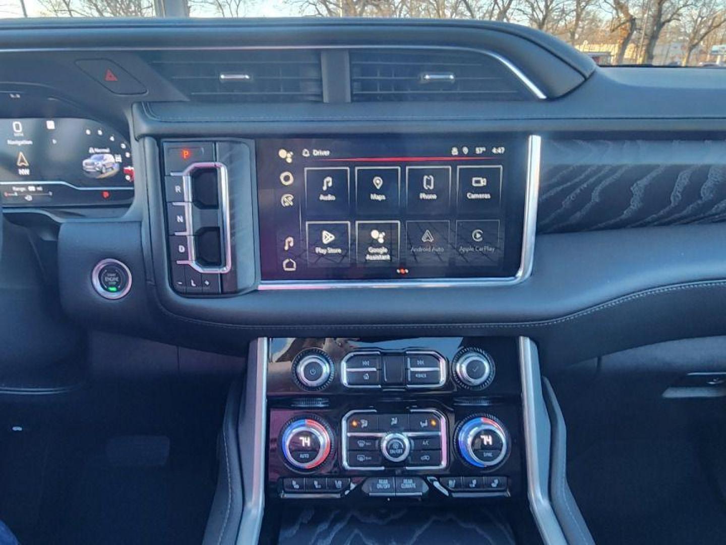 2023 WHITE GMC YUKON XL DENALI - 4WD (1GKS2JKL7PR) with an 6.2L engine, Automatic transmission, located at 101 S. Halleck St., DeMotte, 46310, (219) 987-2922, 41.202343, -87.198189 - Photo#17