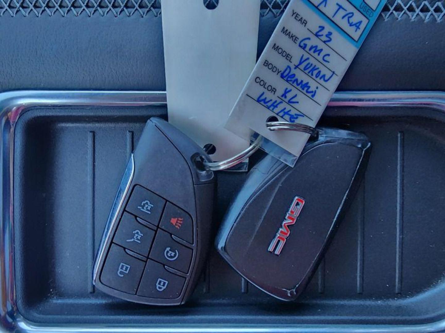 2023 WHITE GMC YUKON XL DENALI - 4WD (1GKS2JKL7PR) with an 6.2L engine, Automatic transmission, located at 101 S. Halleck St., DeMotte, 46310, (219) 987-2922, 41.202343, -87.198189 - Photo#23