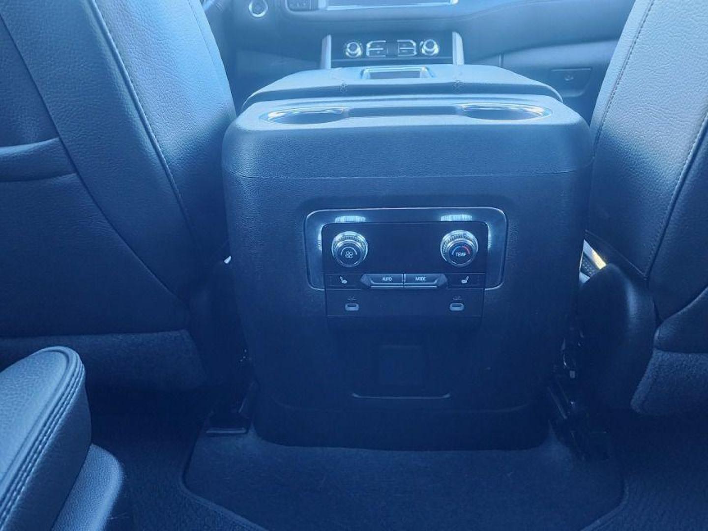 2023 WHITE GMC YUKON XL DENALI - 4WD (1GKS2JKL7PR) with an 6.2L engine, Automatic transmission, located at 101 S. Halleck St., DeMotte, 46310, (219) 987-2922, 41.202343, -87.198189 - Photo#27