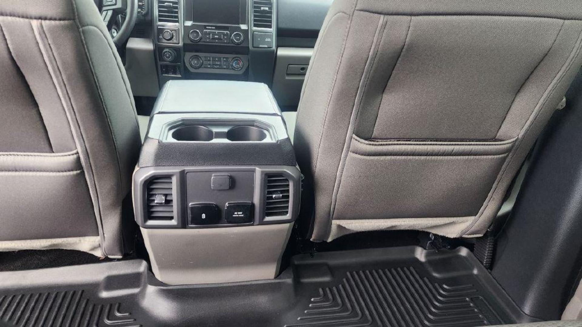 2020 BLACK FORD F150 SUPERCREW - 4WD (1FTEW1E57LK) with an 5.0L engine, Automatic transmission, located at 101 S. Halleck St., DeMotte, 46310, (219) 987-2922, 41.202343, -87.198189 - Photo#21