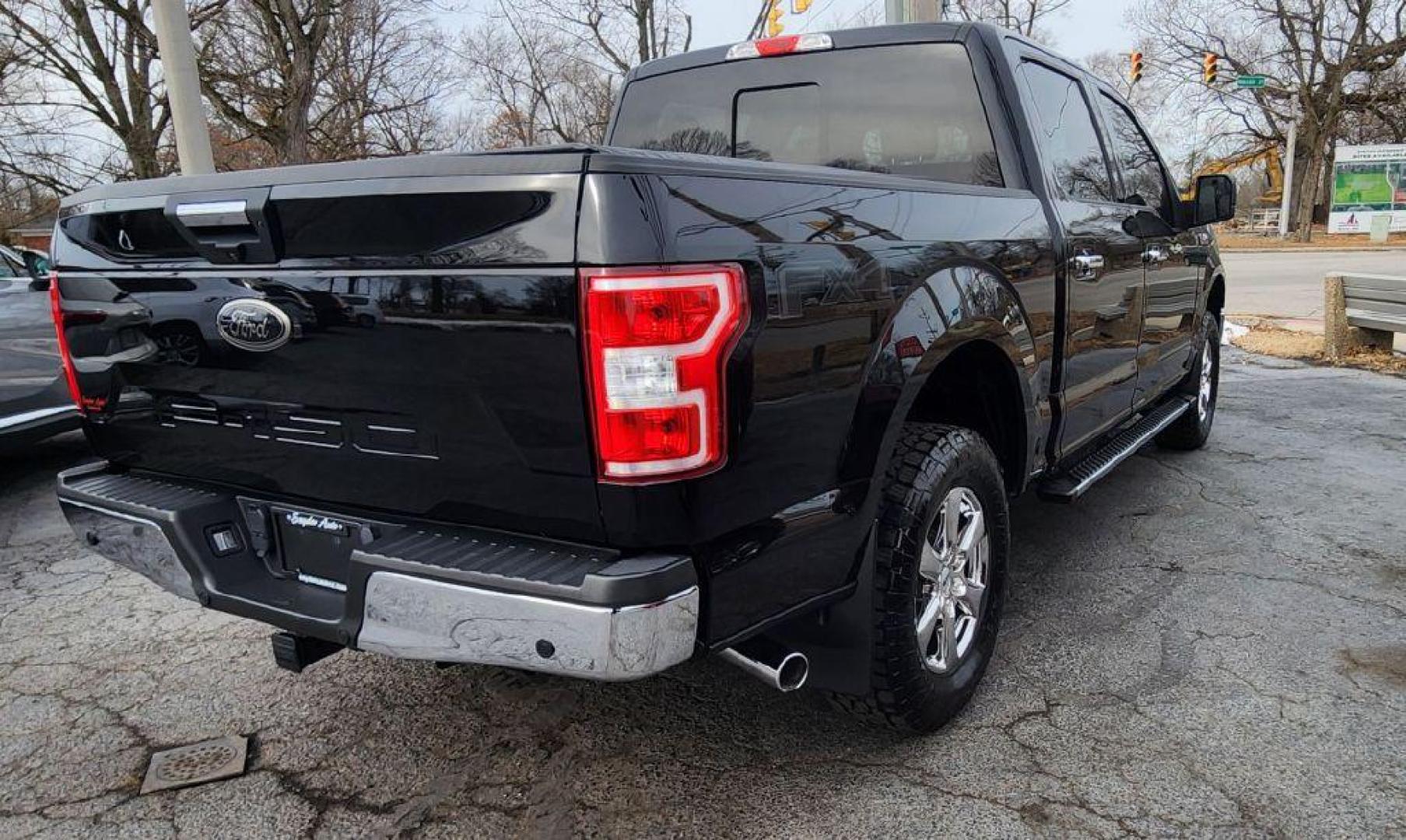 2020 BLACK FORD F150 SUPERCREW - 4WD (1FTEW1E57LK) with an 5.0L engine, Automatic transmission, located at 101 S. Halleck St., DeMotte, 46310, (219) 987-2922, 41.202343, -87.198189 - Photo#2