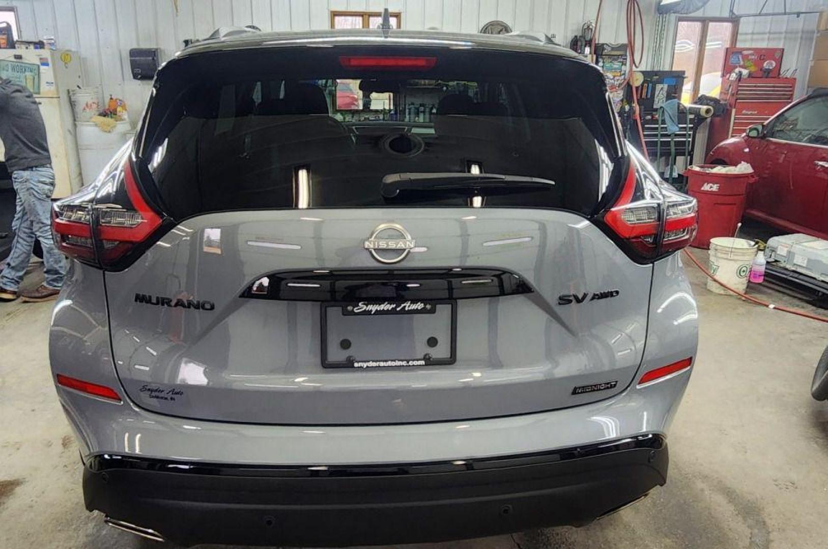 2023 GRAY NISSAN MURANO SV - AWD (5N1AZ2BS9PC) with an 3.5L engine, Automatic transmission, located at 101 S. Halleck St., DeMotte, 46310, (219) 987-2922, 41.202343, -87.198189 - Photo#18