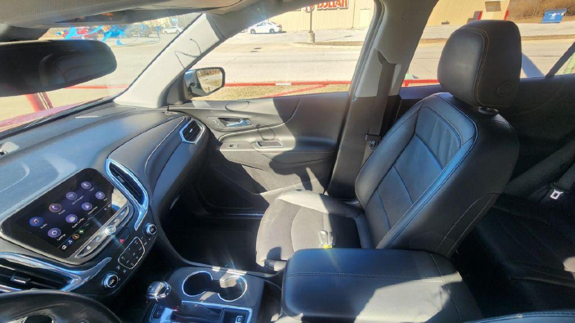 2019 BURGAN CHEVROLET EQUINOX PREMIER -AWD (2GNAXYEX7K6) with an 2.0L engine, Automatic transmission, located at 101 S. Halleck St., DeMotte, 46310, (219) 987-2922, 41.202343, -87.198189 - Photo#9