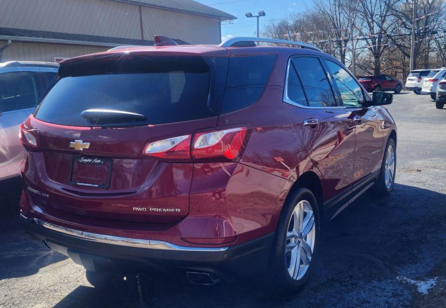 2019 BURGAN CHEVROLET EQUINOX PREMIER -AWD (2GNAXYEX7K6) with an 2.0L engine, Automatic transmission, located at 101 S. Halleck St., DeMotte, 46310, (219) 987-2922, 41.202343, -87.198189 - Photo#2