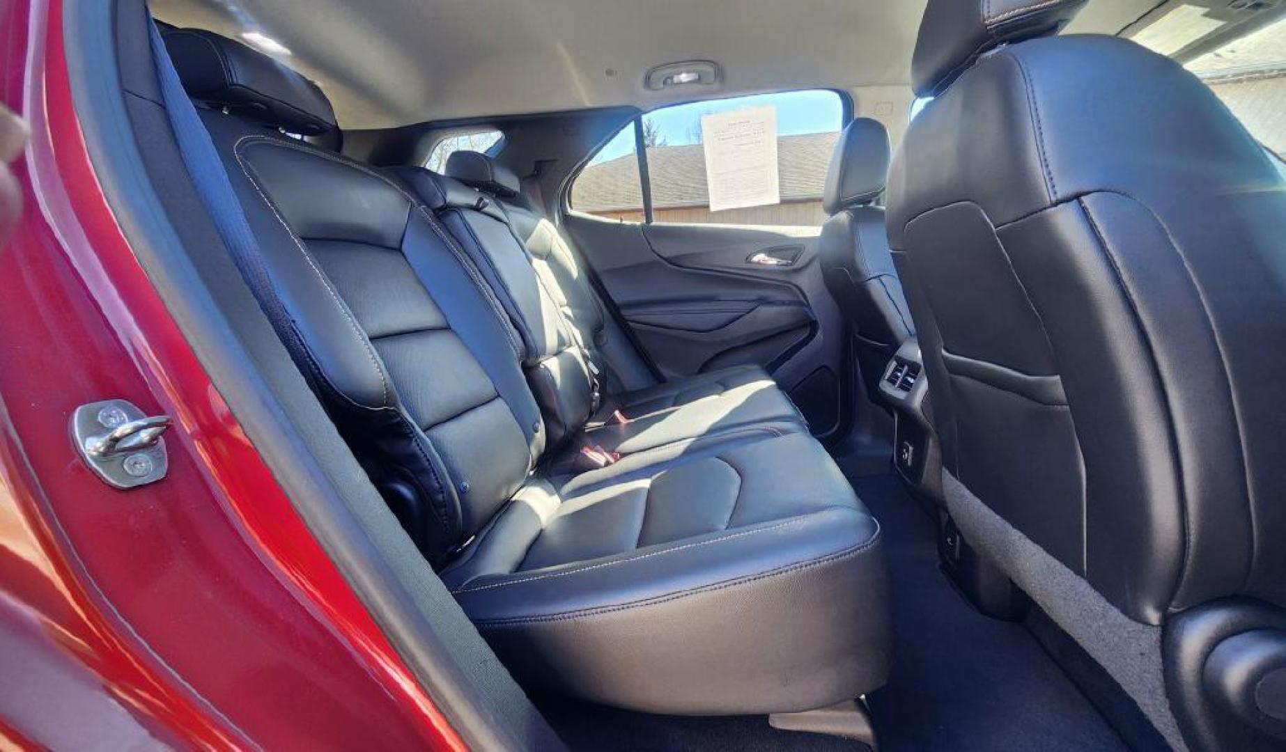 2019 BURGAN CHEVROLET EQUINOX PREMIER -AWD (2GNAXYEX7K6) with an 2.0L engine, Automatic transmission, located at 101 S. Halleck St., DeMotte, 46310, (219) 987-2922, 41.202343, -87.198189 - Photo#6