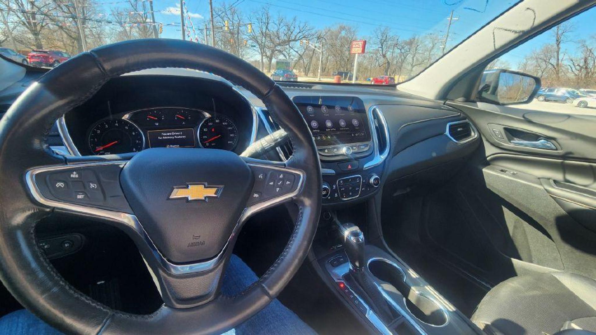 2019 BURGAN CHEVROLET EQUINOX PREMIER -AWD (2GNAXYEX7K6) with an 2.0L engine, Automatic transmission, located at 101 S. Halleck St., DeMotte, 46310, (219) 987-2922, 41.202343, -87.198189 - Photo#8
