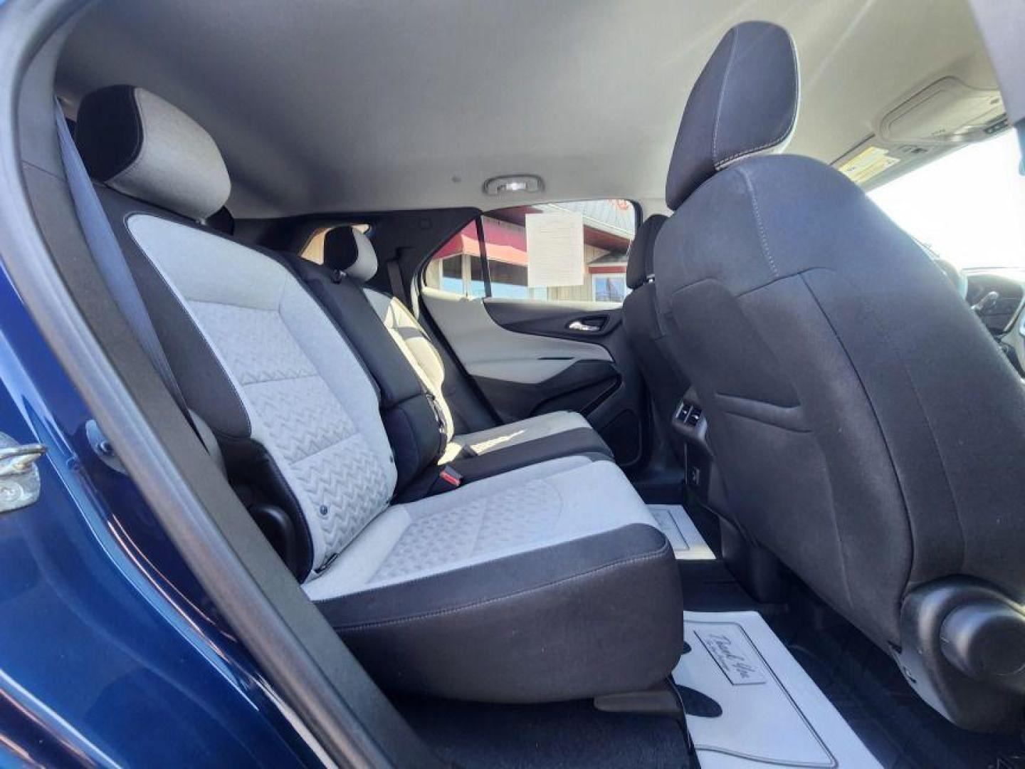 2022 BLUE CHEVROLET EQUINOX LS - FWD (3GNAXHEV5NS) with an 1.5L engine, Automatic transmission, located at 101 S. Halleck St., DeMotte, 46310, (219) 987-2922, 41.202343, -87.198189 - Photo#6