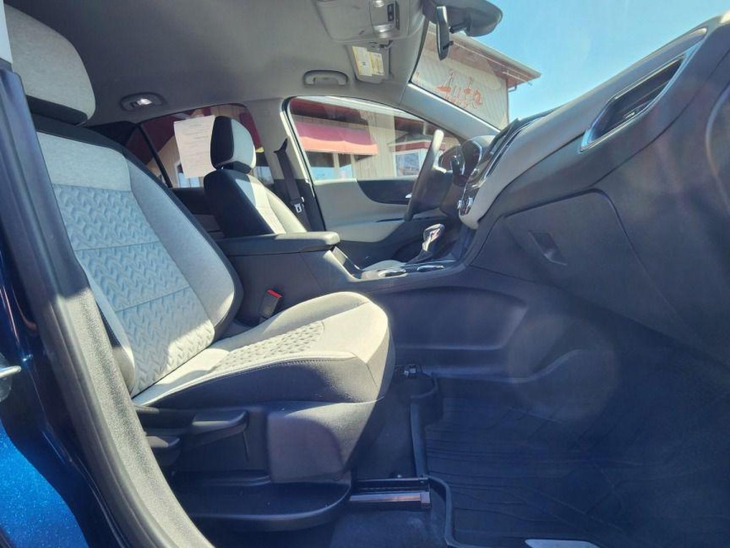 2022 BLUE CHEVROLET EQUINOX LS - FWD (3GNAXHEV5NS) with an 1.5L engine, Automatic transmission, located at 101 S. Halleck St., DeMotte, 46310, (219) 987-2922, 41.202343, -87.198189 - Photo#7
