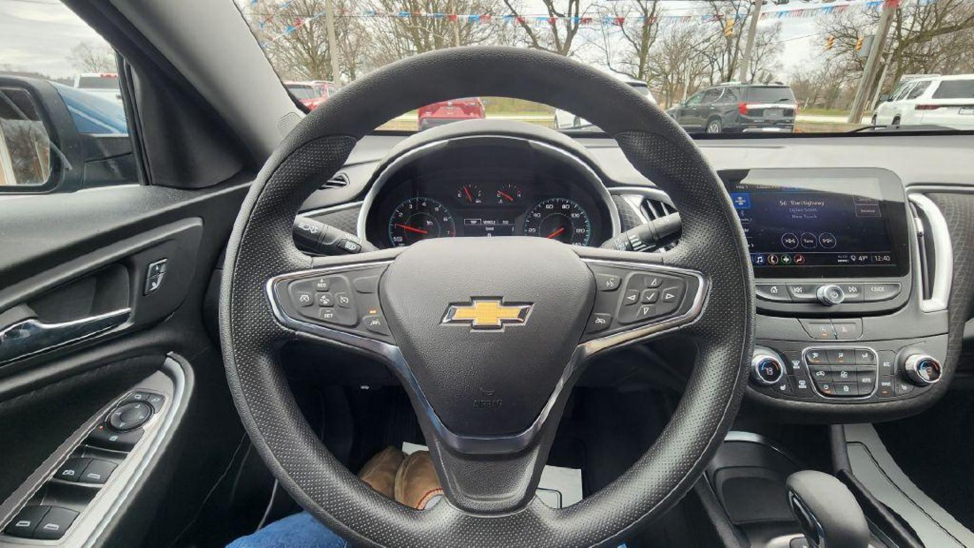 2024 BLUE CHEVROLET MALIBU LT - FWD (1G1ZD5ST3RF) with an 1.5L engine, Automatic transmission, located at 101 S. Halleck St., DeMotte, 46310, (219) 987-2922, 41.202343, -87.198189 - Photo#11