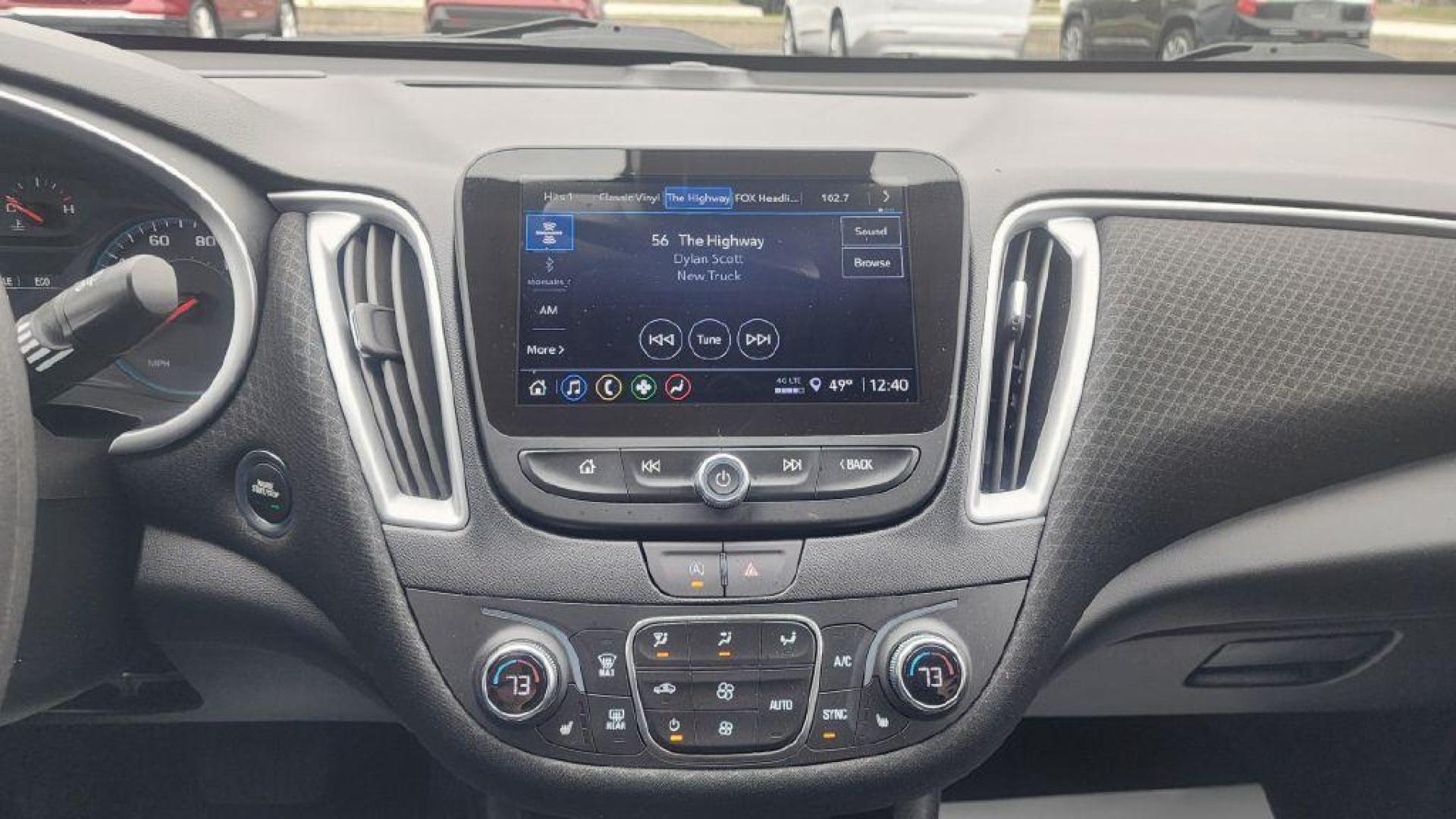 2024 BLUE CHEVROLET MALIBU LT - FWD (1G1ZD5ST3RF) with an 1.5L engine, Automatic transmission, located at 101 S. Halleck St., DeMotte, 46310, (219) 987-2922, 41.202343, -87.198189 - Photo#12