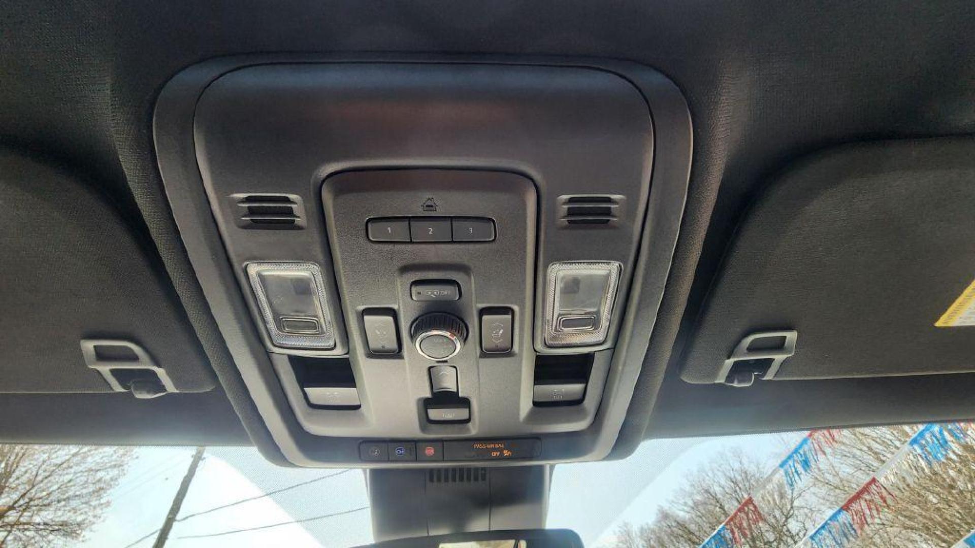 2023 WHITE GMC YUKON XL DENALI - 4WD (1GKS2JKL0PR) with an 6.2L engine, Automatic transmission, located at 101 S. Halleck St., DeMotte, 46310, (219) 987-2922, 41.202343, -87.198189 - Photo#22