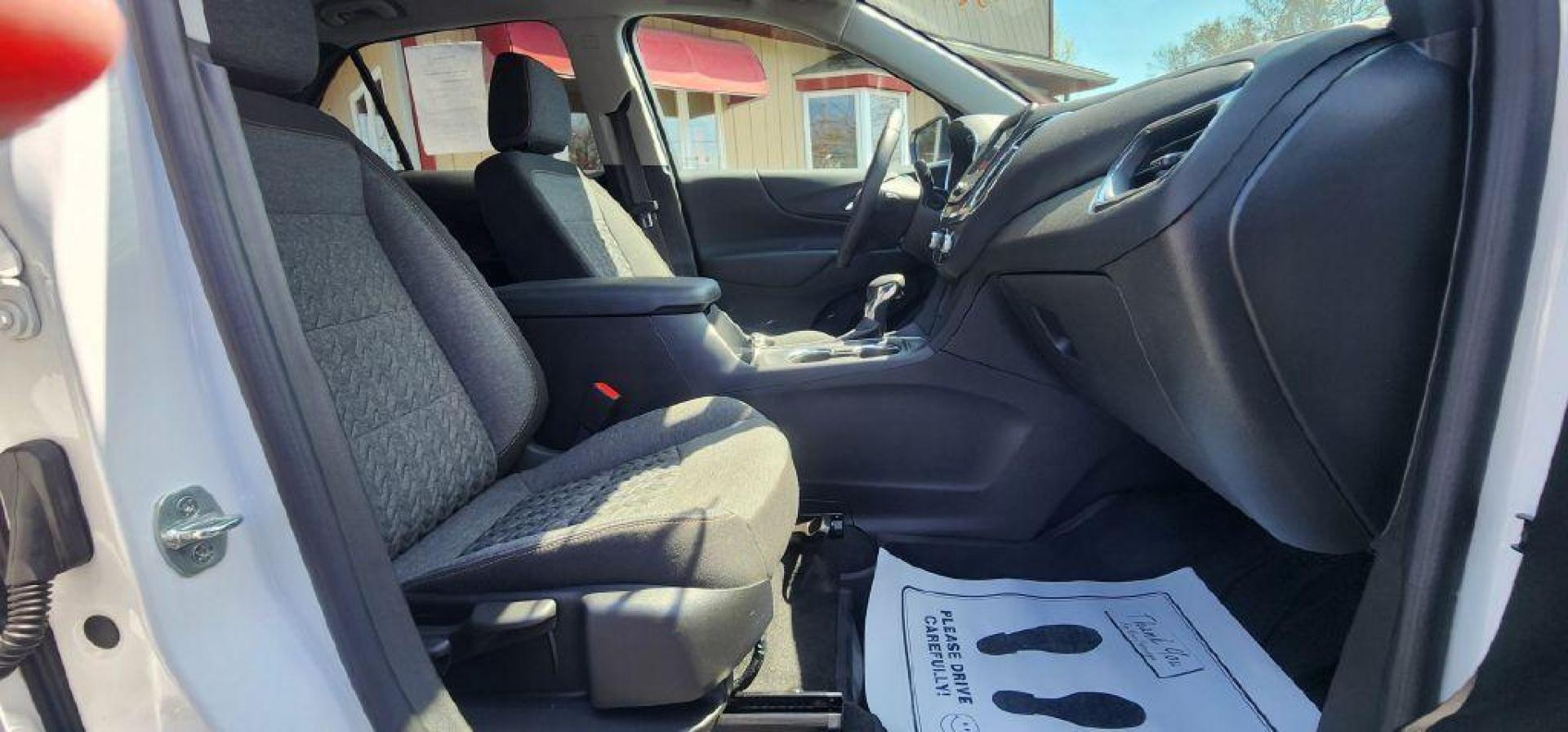 2022 WHITE CHEVROLET EQUINOX LT - AWD (3GNAXUEV6NL) with an 1.5L engine, Automatic transmission, located at 101 S. Halleck St., DeMotte, 46310, (219) 987-2922, 41.202343, -87.198189 - Photo#7