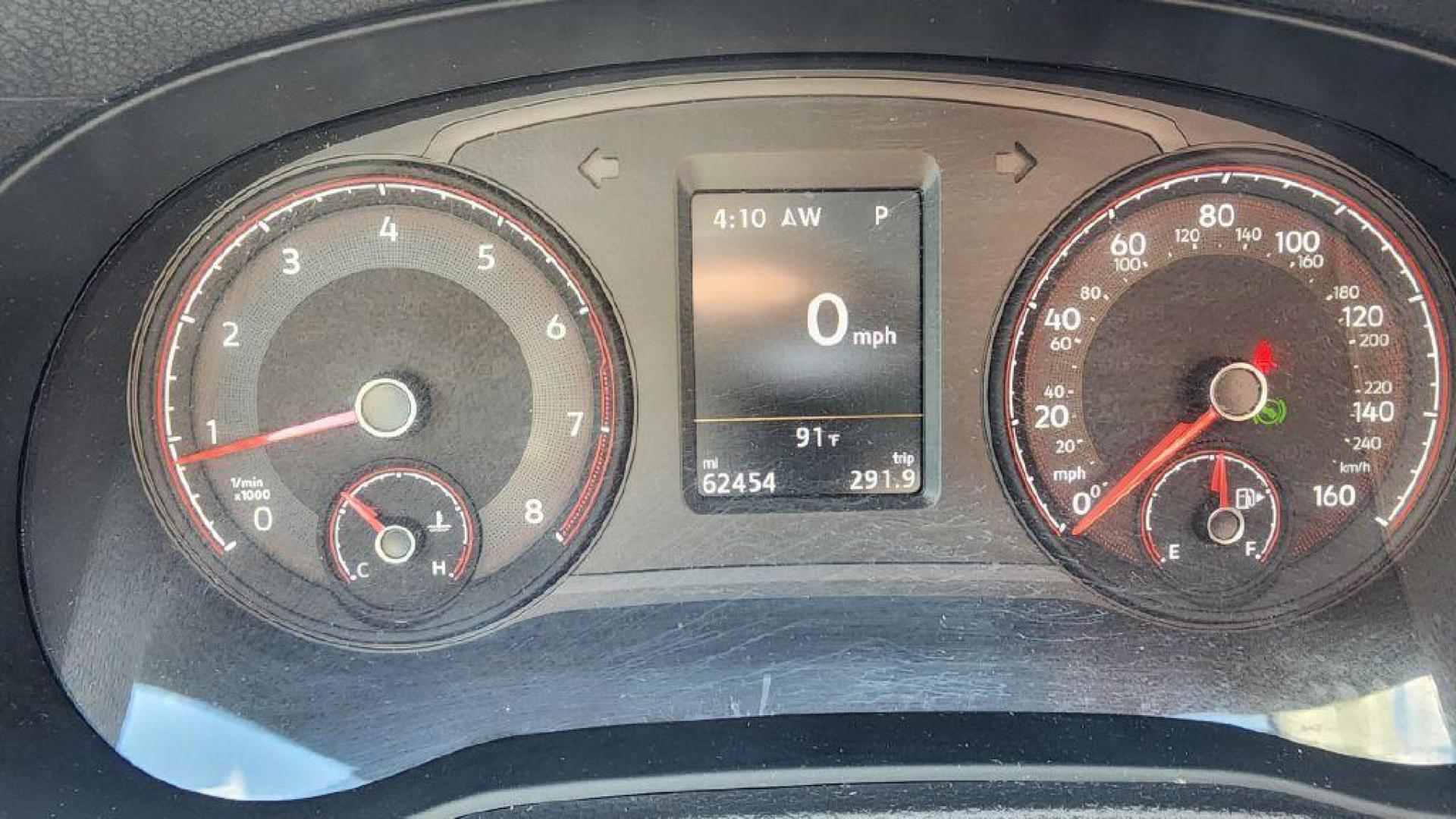 2020 BURGUN VOLKSWAGEN PASSAT SEL - FWD (1VWCA7A39LC) with an 2.0L engine, Automatic transmission, located at 101 S. Halleck St., DeMotte, 46310, (219) 987-2922, 41.202343, -87.198189 - Photo#13
