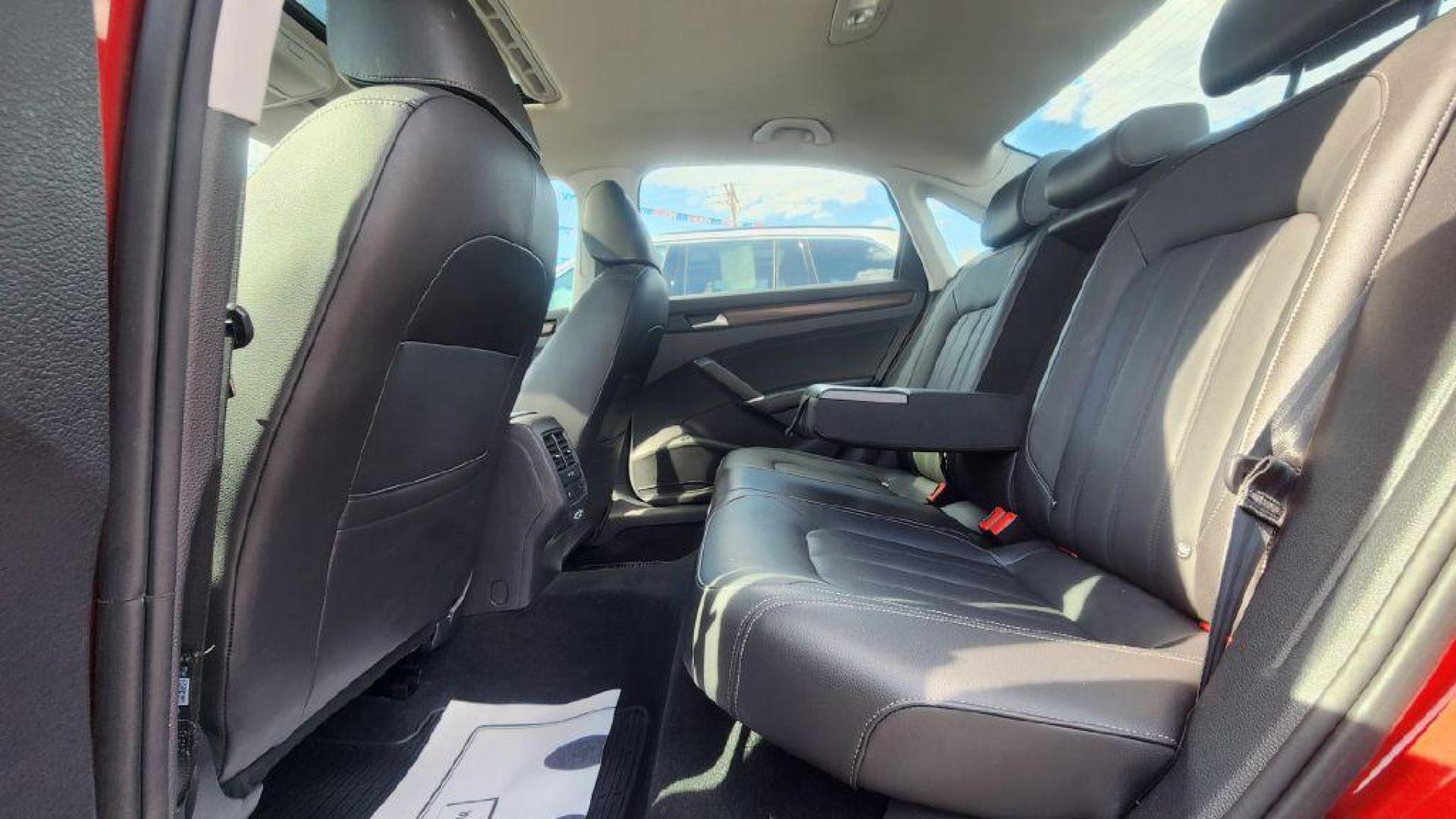 2020 BURGUN VOLKSWAGEN PASSAT SEL - FWD (1VWCA7A39LC) with an 2.0L engine, Automatic transmission, located at 101 S. Halleck St., DeMotte, 46310, (219) 987-2922, 41.202343, -87.198189 - Photo#8