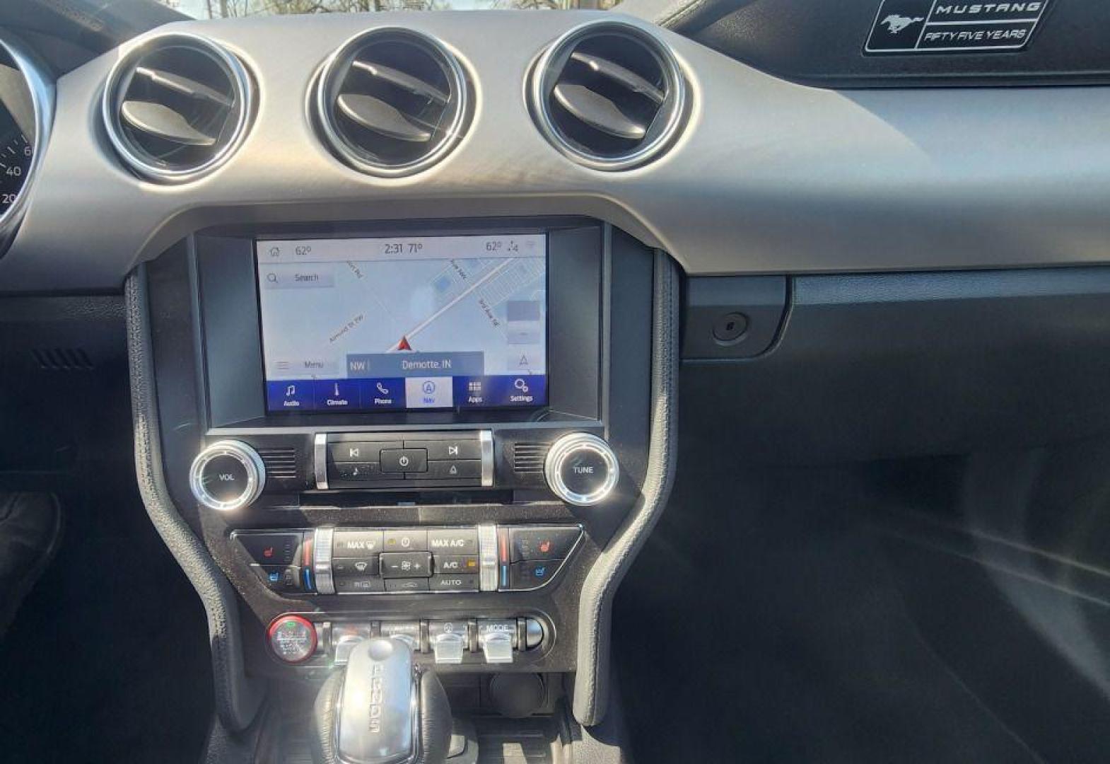 2020 WHITE FORD MUSTANG GT -RWD (1FA6P8CF5L5) with an 5.0L engine, Automatic transmission, located at 101 S. Halleck St., DeMotte, 46310, (219) 987-2922, 41.202343, -87.198189 - Photo#14