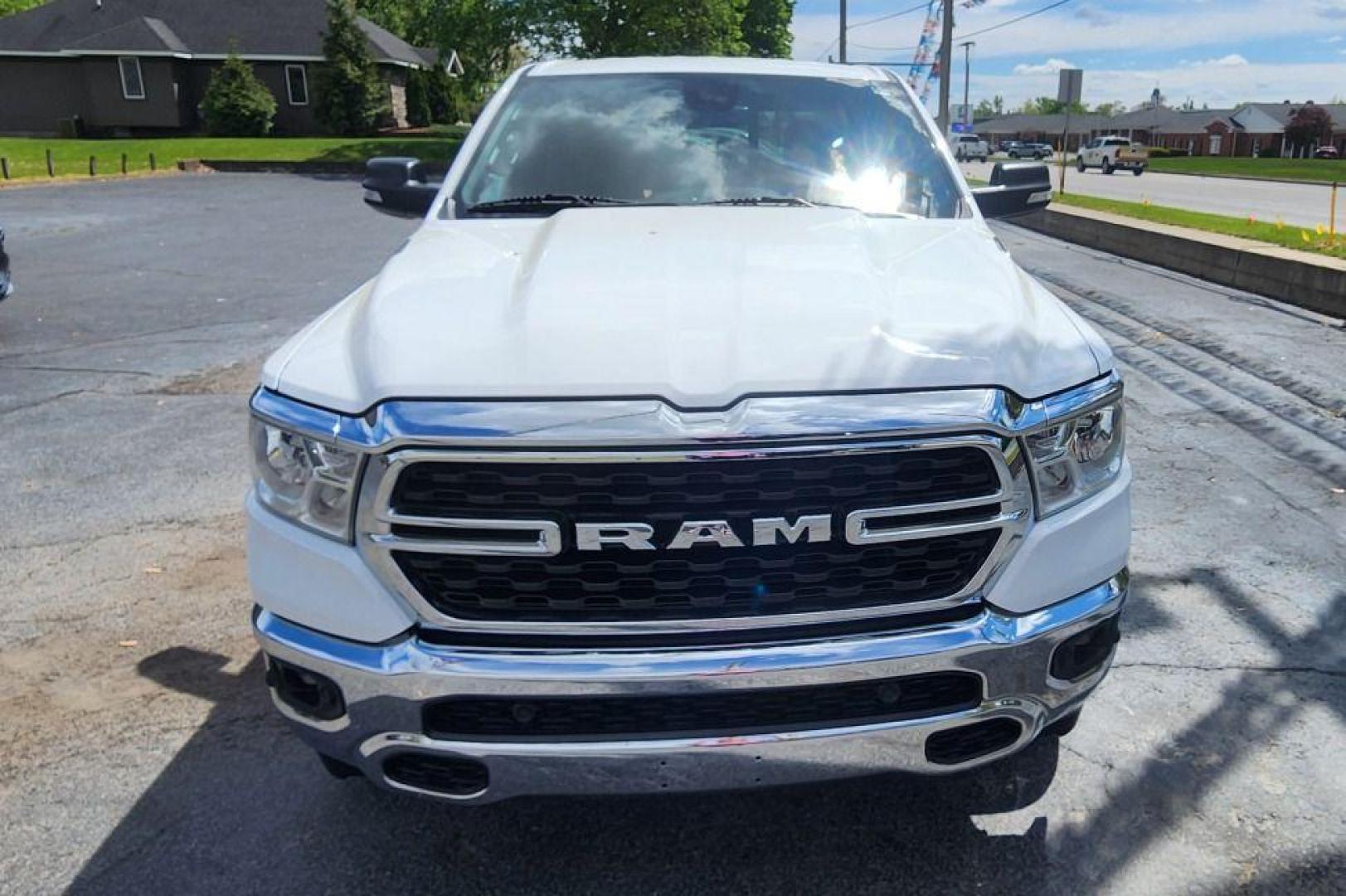 2022 WHITE RAM 1500 BIG HORN/LONE STAR - 4WD (1C6RRFFG0NN) with an 3.6L engine, Automatic transmission, located at 101 S. Halleck St., DeMotte, 46310, (219) 987-2922, 41.202343, -87.198189 - Photo#1