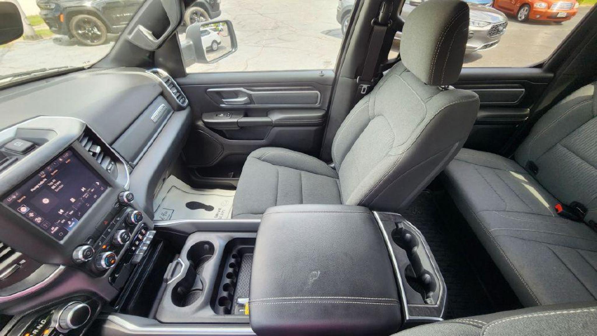 2022 WHITE RAM 1500 BIG HORN/LONE STAR - 4WD (1C6RRFFG0NN) with an 3.6L engine, Automatic transmission, located at 101 S. Halleck St., DeMotte, 46310, (219) 987-2922, 41.202343, -87.198189 - Photo#13