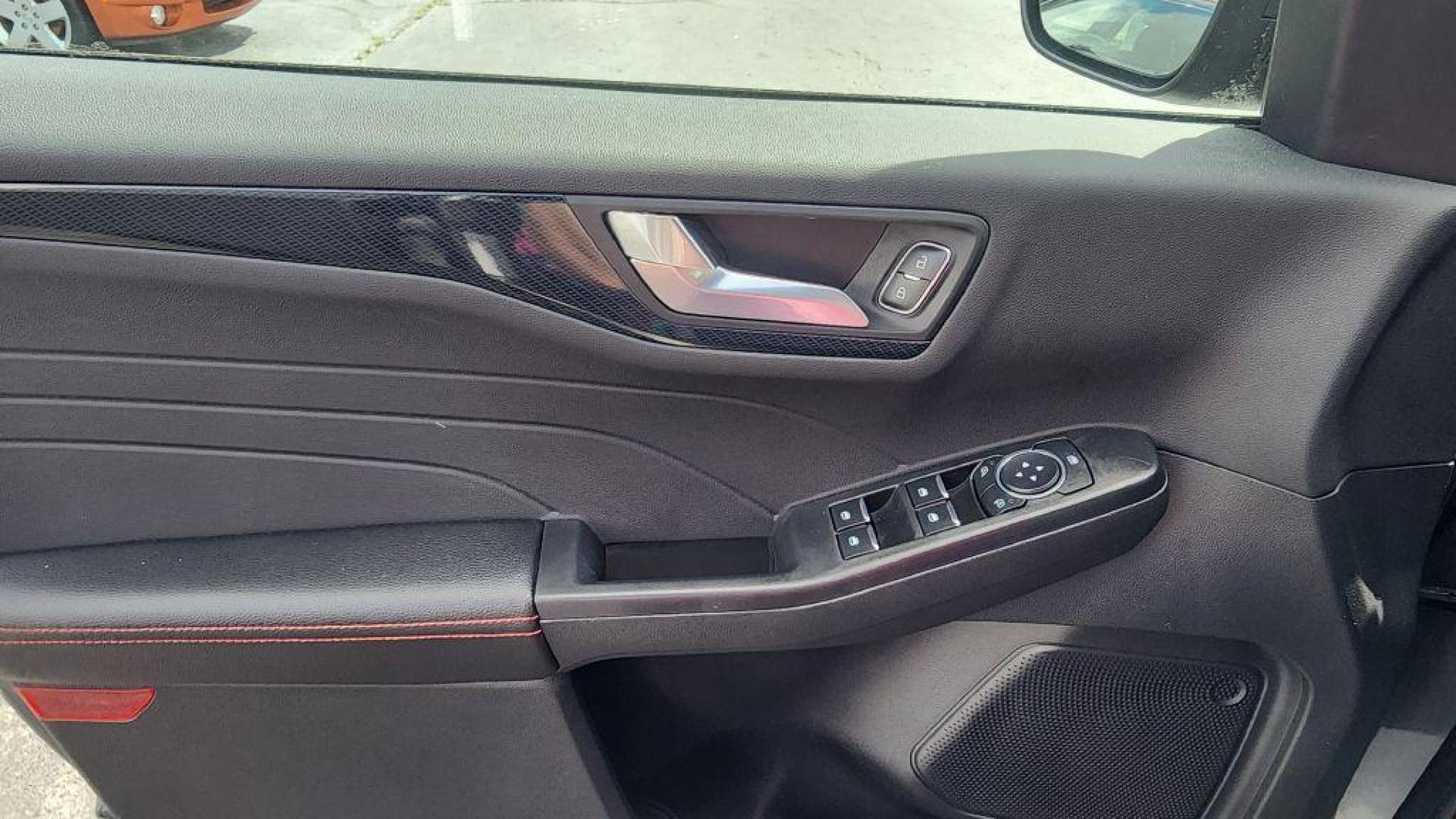 2023 GRAY FORD ESCAPE ST LINE - 4WD (1FMCU9MN8PU) with an 1.5L engine, Automatic transmission, located at 101 S. Halleck St., DeMotte, 46310, (219) 987-2922, 41.202343, -87.198189 - Photo#22