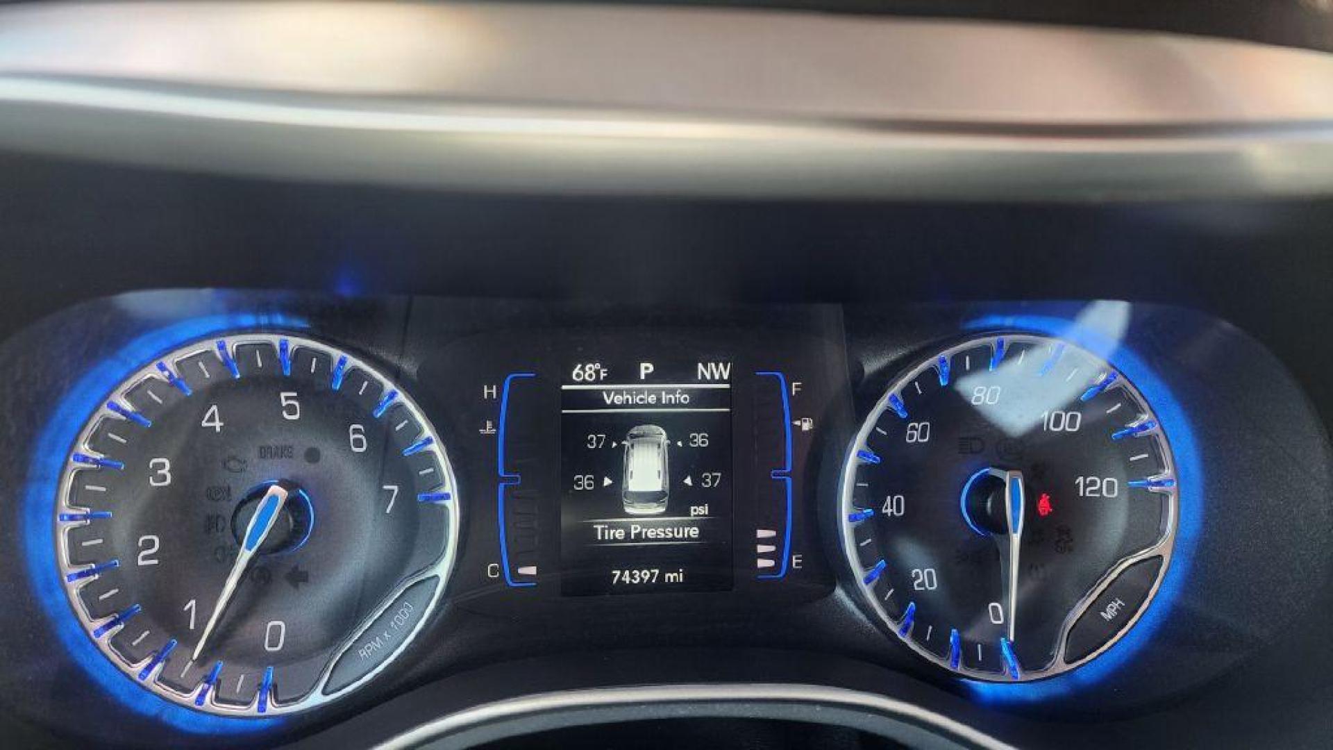 2020 GRAY CHRYSLER PACIFICA TOURING S -FWD (2C4RC1FG8LR) with an 3.6L engine, Automatic transmission, located at 101 S. Halleck St., DeMotte, 46310, (219) 987-2922, 41.202343, -87.198189 - Photo#13