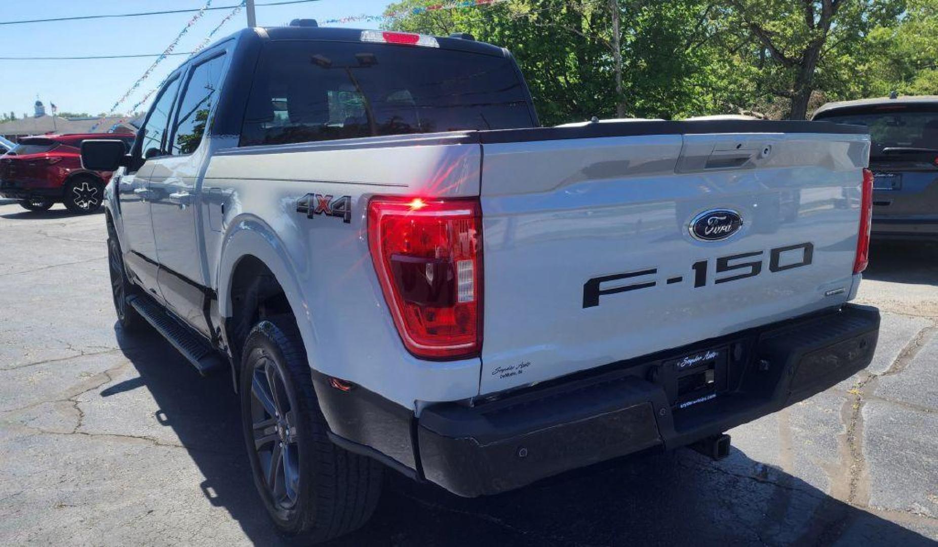 2023 GRAY FORD F150 SUPERCREW - 4WD (1FTEW1EP0PK) with an 2.7L engine, Automatic transmission, located at 101 S. Halleck St., DeMotte, 46310, (219) 987-2922, 41.202343, -87.198189 - Photo#5