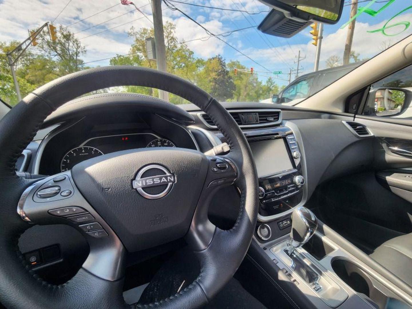 2024 WHITE NISSAN MURANO - AWD SV (5N1AZ2BSXRC) with an 3.5L engine, Continuously Variable transmission, located at 101 S. Halleck St., DeMotte, 46310, (219) 987-2922, 41.202343, -87.198189 - Photo#10