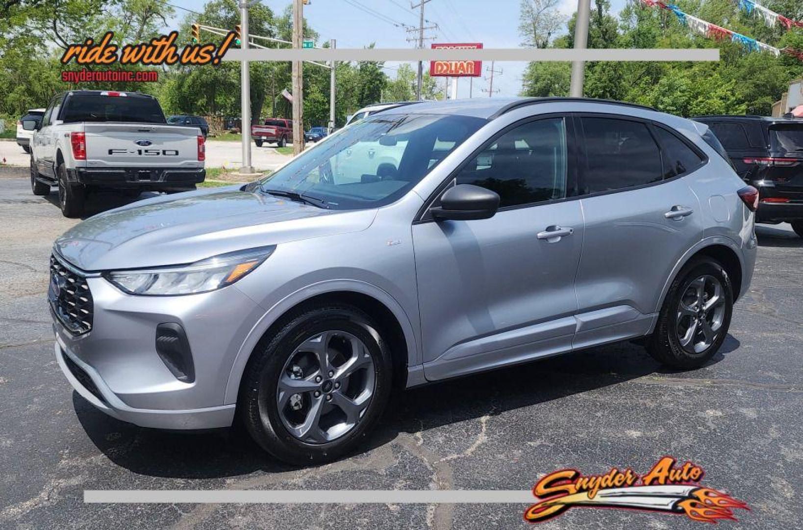 2024 SILVER FORD ESCAPE ST LINE (1FMCU0MNXRU) with an 1.5L engine, Automatic transmission, located at 101 S. Halleck St., DeMotte, 46310, (219) 987-2922, 41.202343, -87.198189 - Photo#1