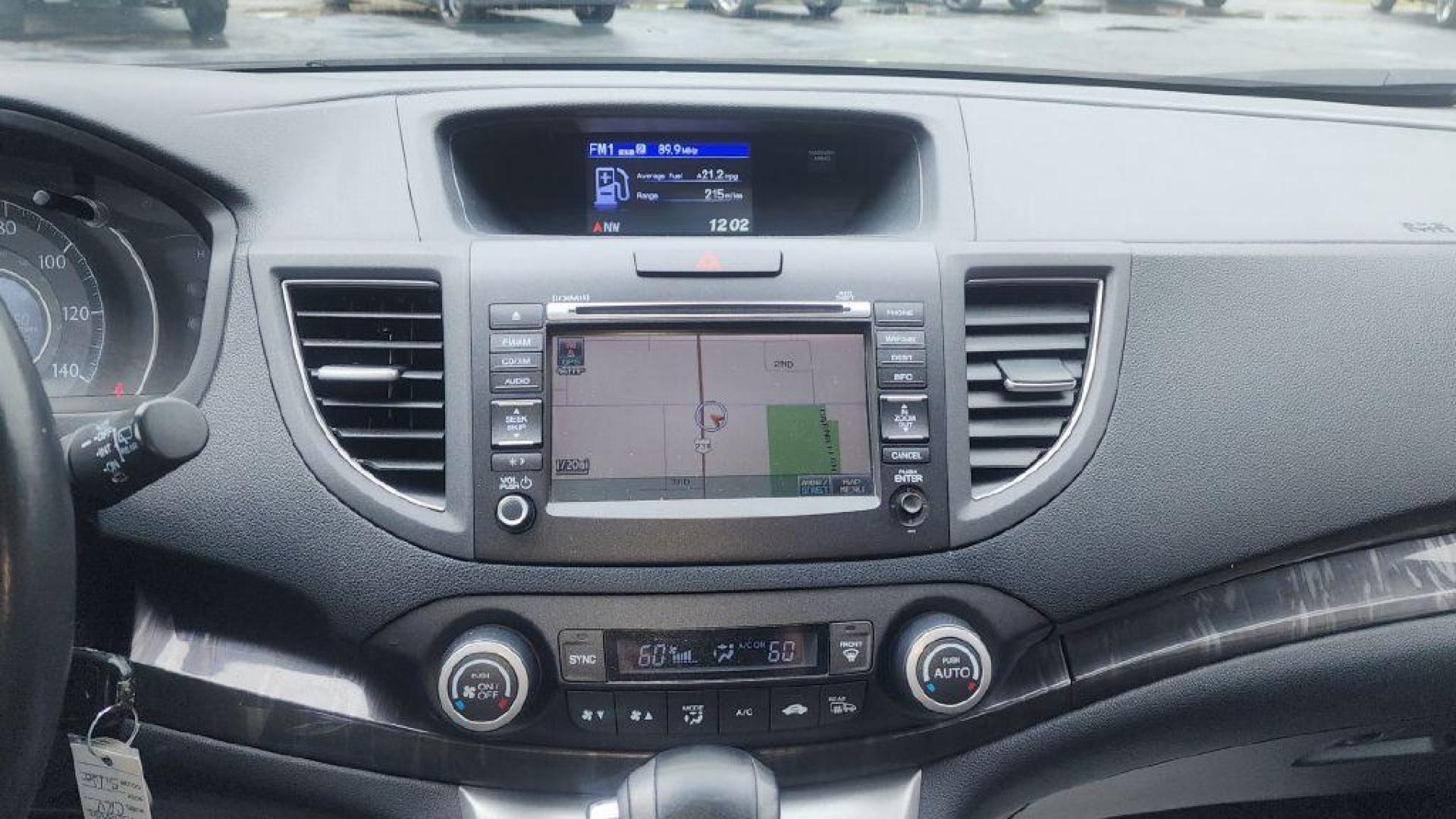 2014 SILVER HONDA CR-V EXL - AWD (5J6RM4H70EL) with an 2.4L engine, Automatic transmission, located at 101 S. Halleck St., DeMotte, 46310, (219) 987-2922, 41.202343, -87.198189 - Photo#12