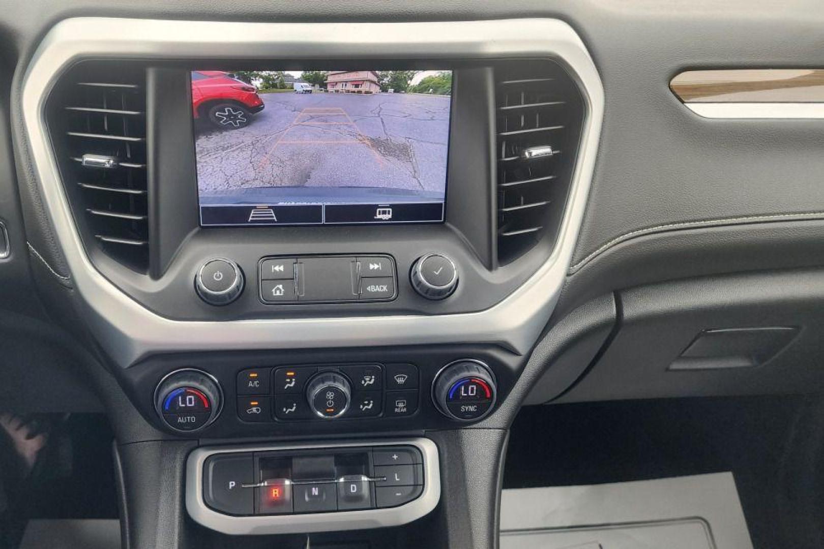 2023 GRAY GMC ACADIA SLE - AWD (1GKKNRL49PZ) with an 2.0L engine, Automatic transmission, located at 101 S. Halleck St., DeMotte, 46310, (219) 987-2922, 41.202343, -87.198189 - Photo#16