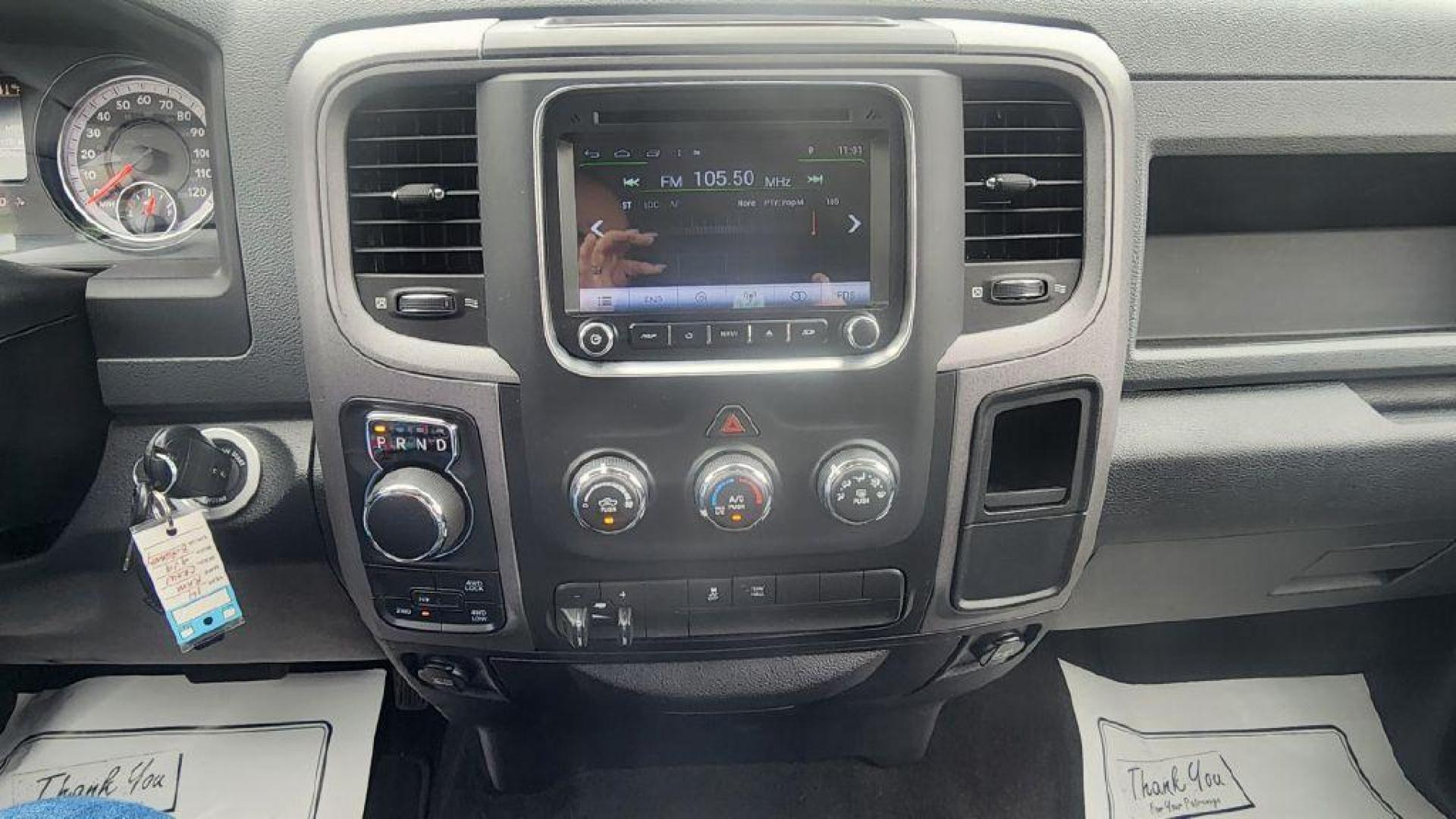 2014 BURGAN RAM 1500 ST - 4WD (1C6RR7KT1ES) with an 5.7L engine, Automatic transmission, located at 101 S. Halleck St., DeMotte, 46310, (219) 987-2922, 41.202343, -87.198189 - Photo#15